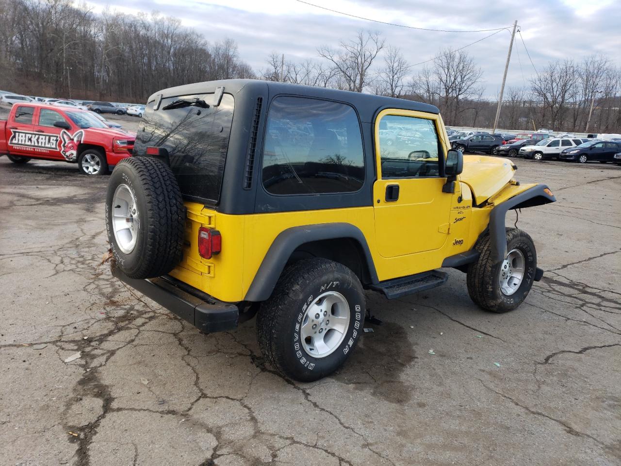 Photo 2 VIN: 1J4FA49S4YP802373 - JEEP WRANGLER 