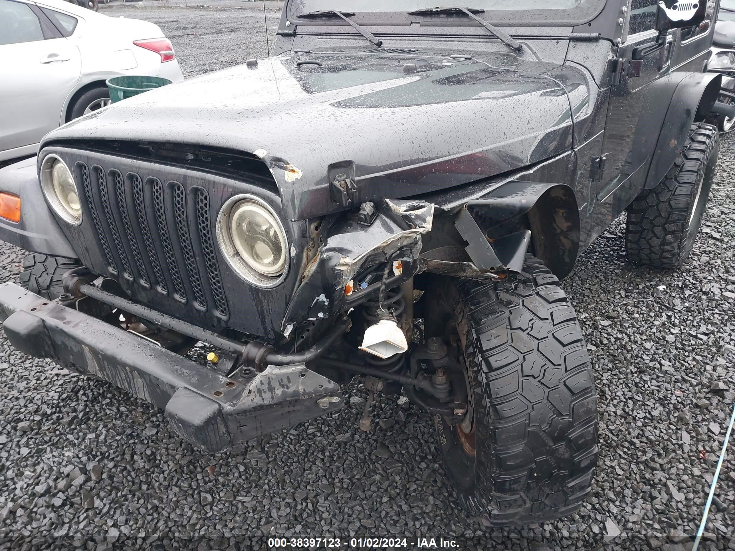 Photo 5 VIN: 1J4FA49S51P371581 - JEEP WRANGLER 