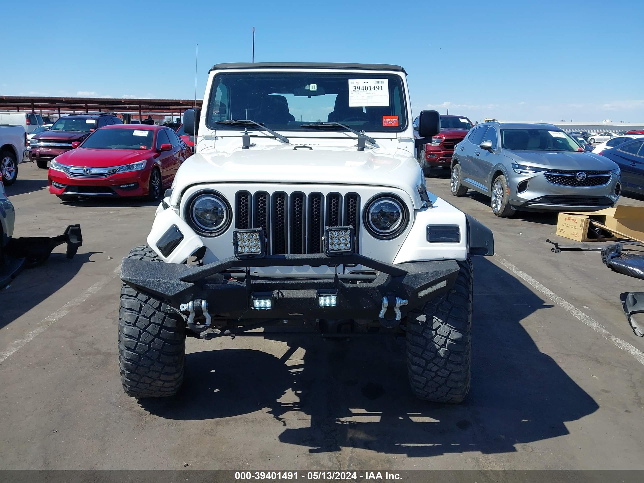 Photo 11 VIN: 1J4FA49S53P336672 - JEEP WRANGLER 