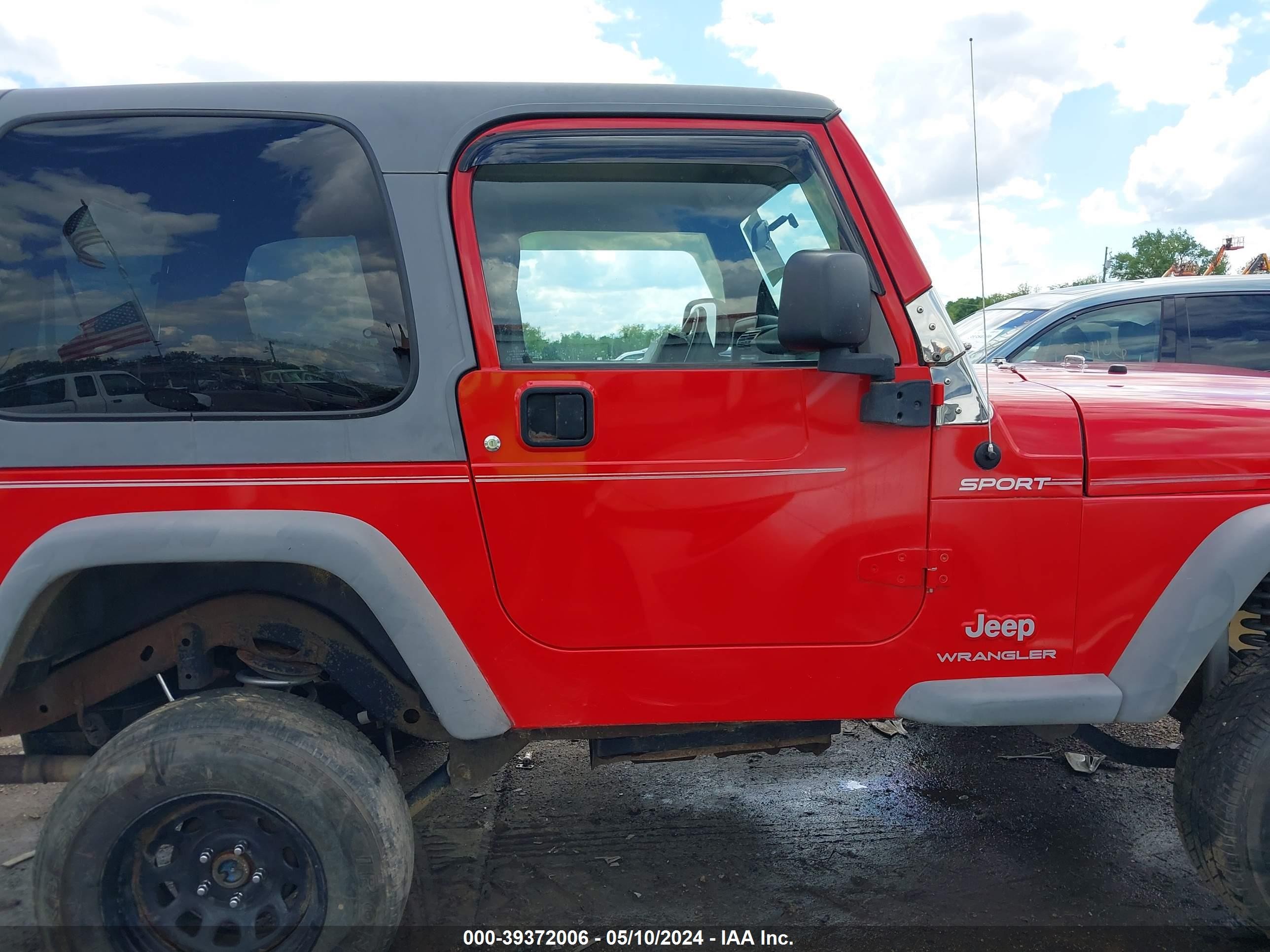 Photo 12 VIN: 1J4FA49S55P313993 - JEEP WRANGLER 