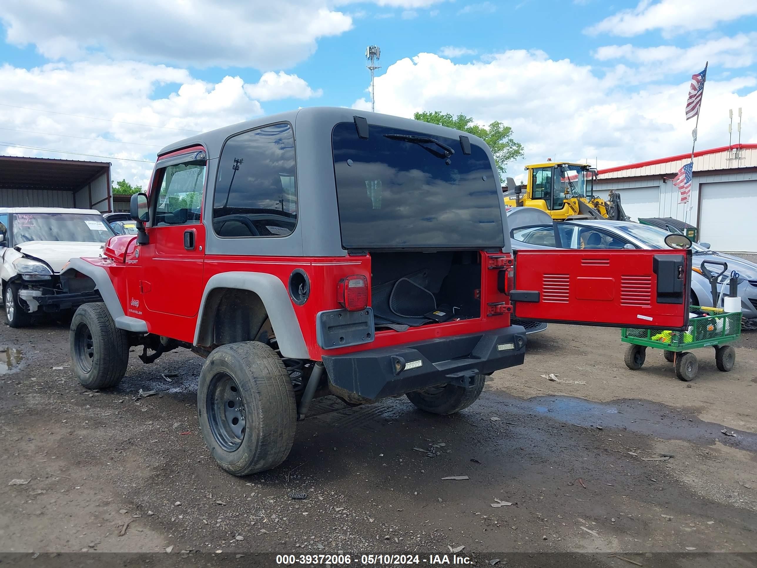 Photo 2 VIN: 1J4FA49S55P313993 - JEEP WRANGLER 