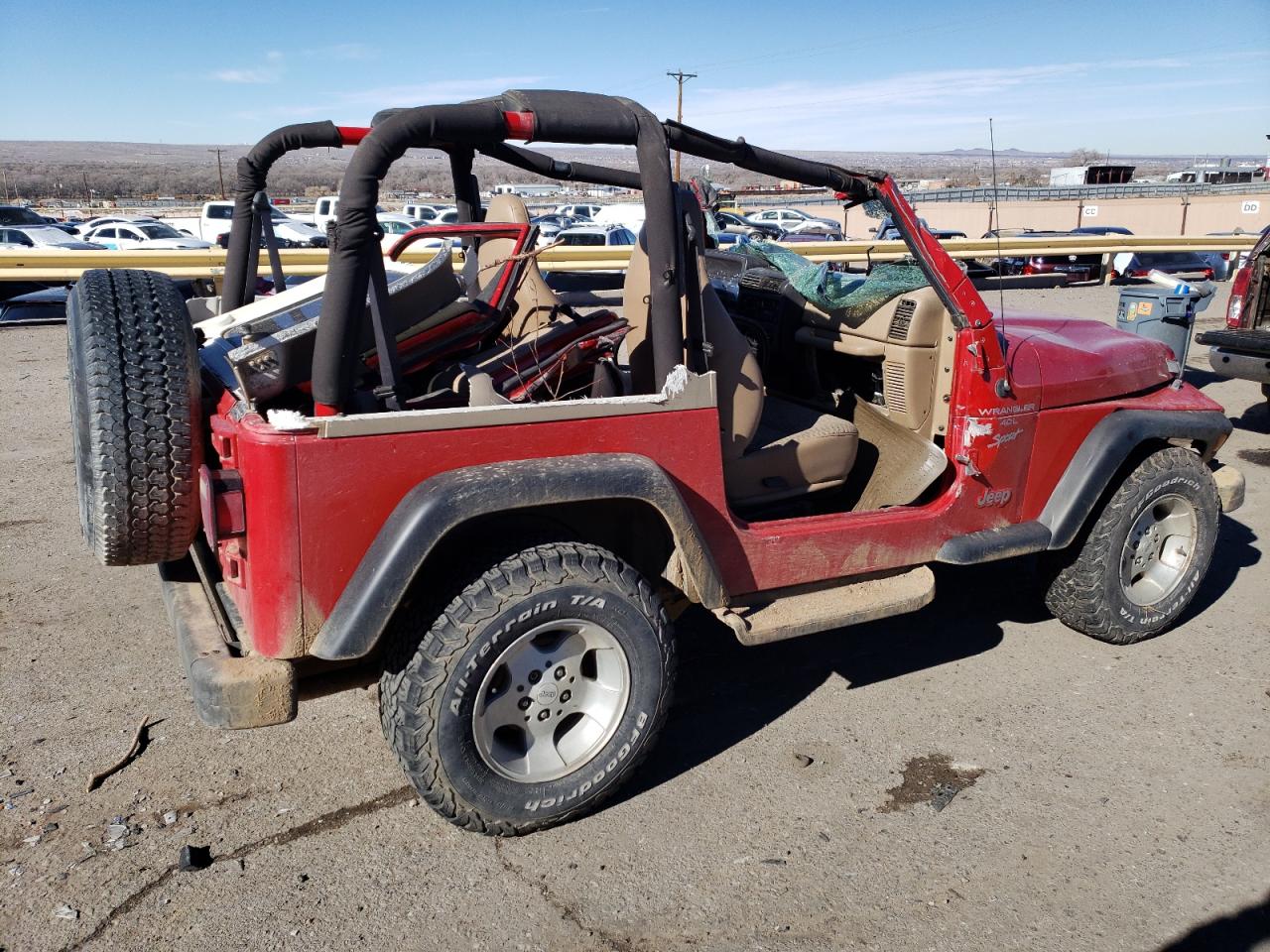 Photo 2 VIN: 1J4FA49S5YP721222 - JEEP WRANGLER 