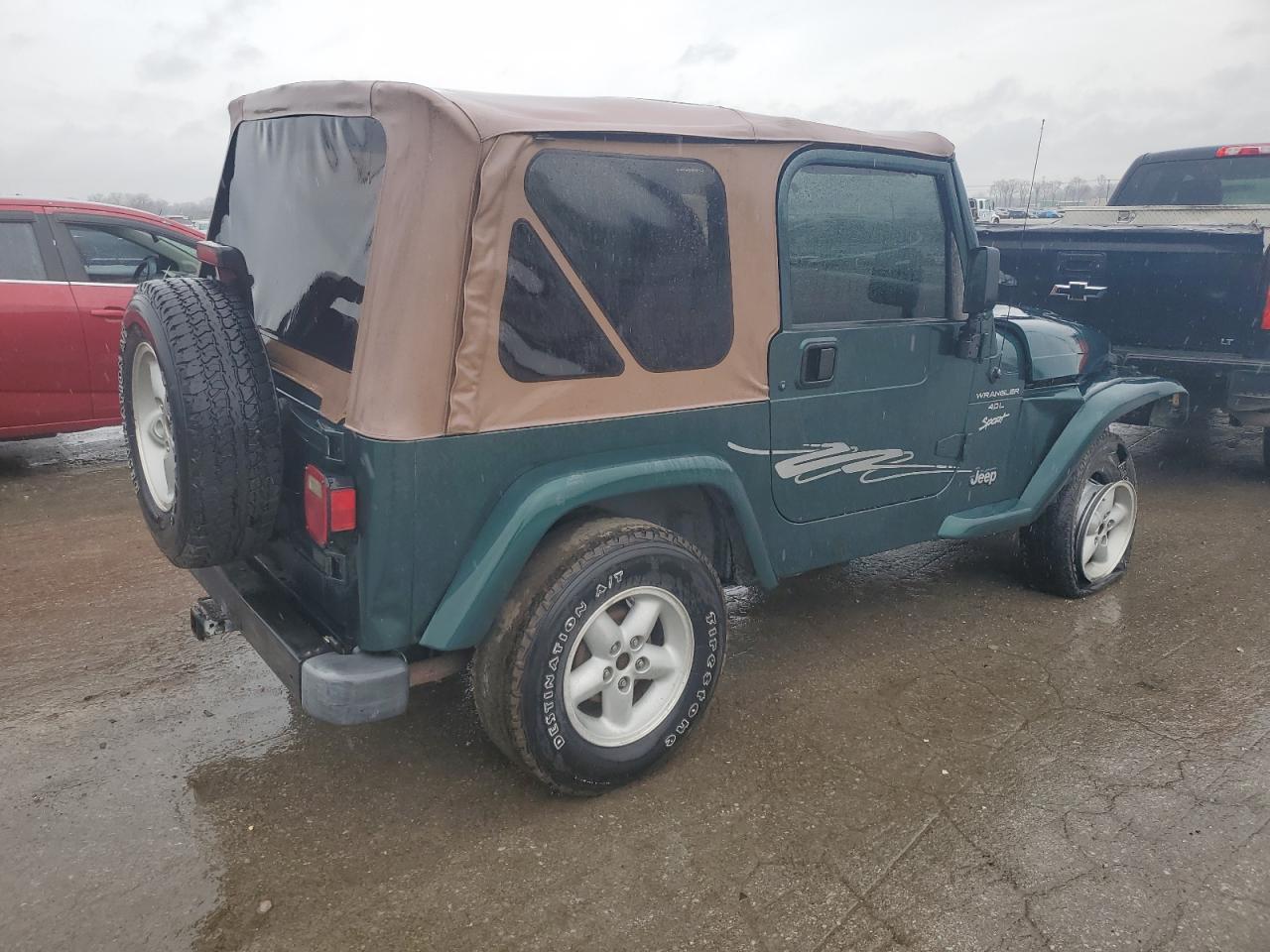 Photo 2 VIN: 1J4FA49S5YP739669 - JEEP WRANGLER 