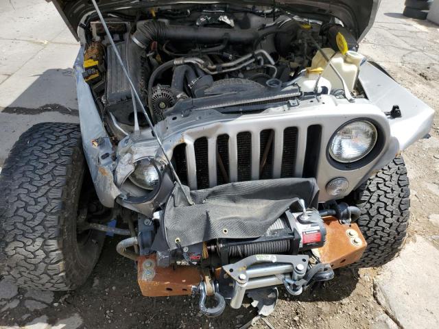 Photo 10 VIN: 1J4FA49S6YP703506 - JEEP WRANGLER 