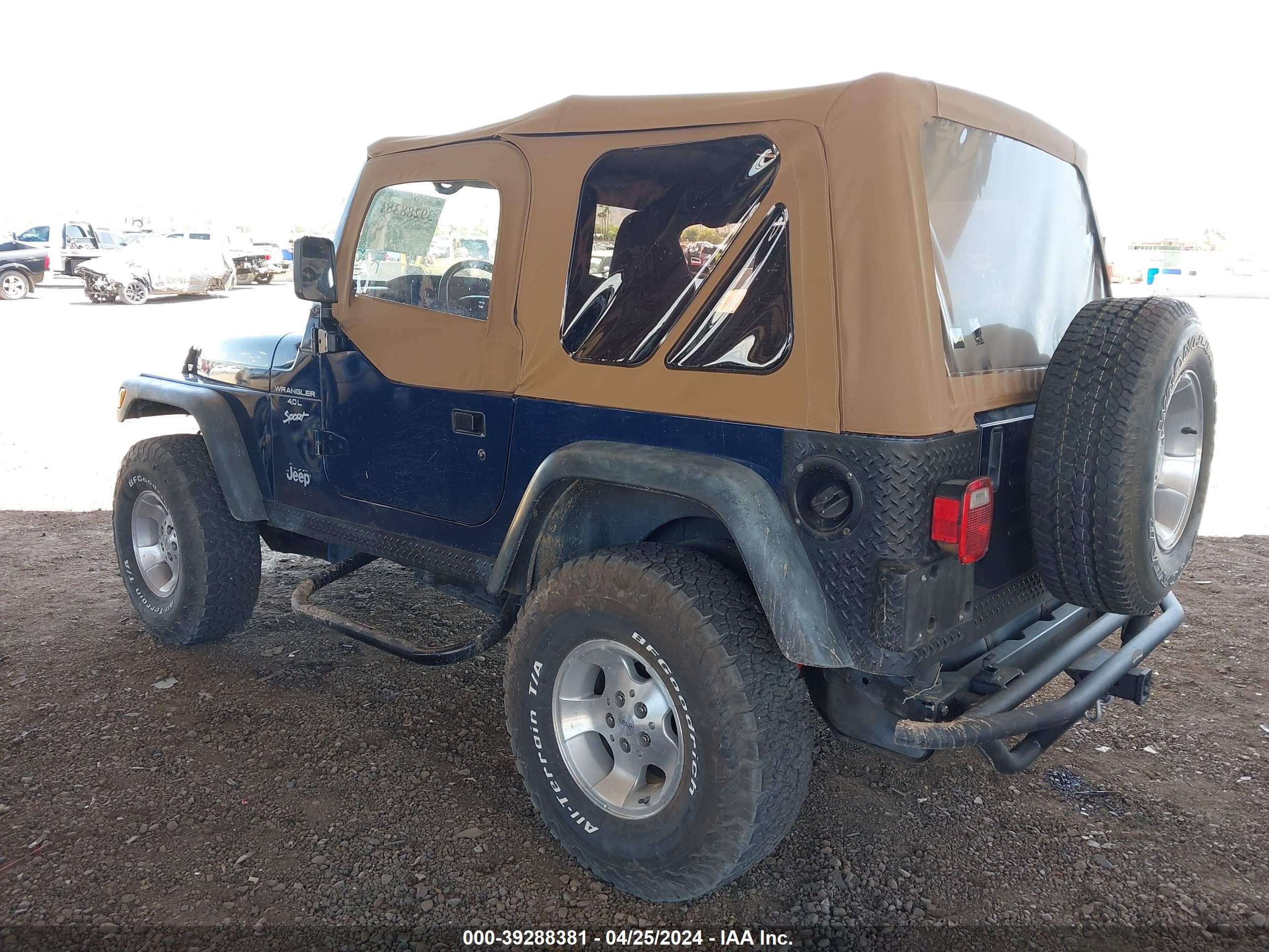 Photo 2 VIN: 1J4FA49S71P302164 - JEEP WRANGLER 