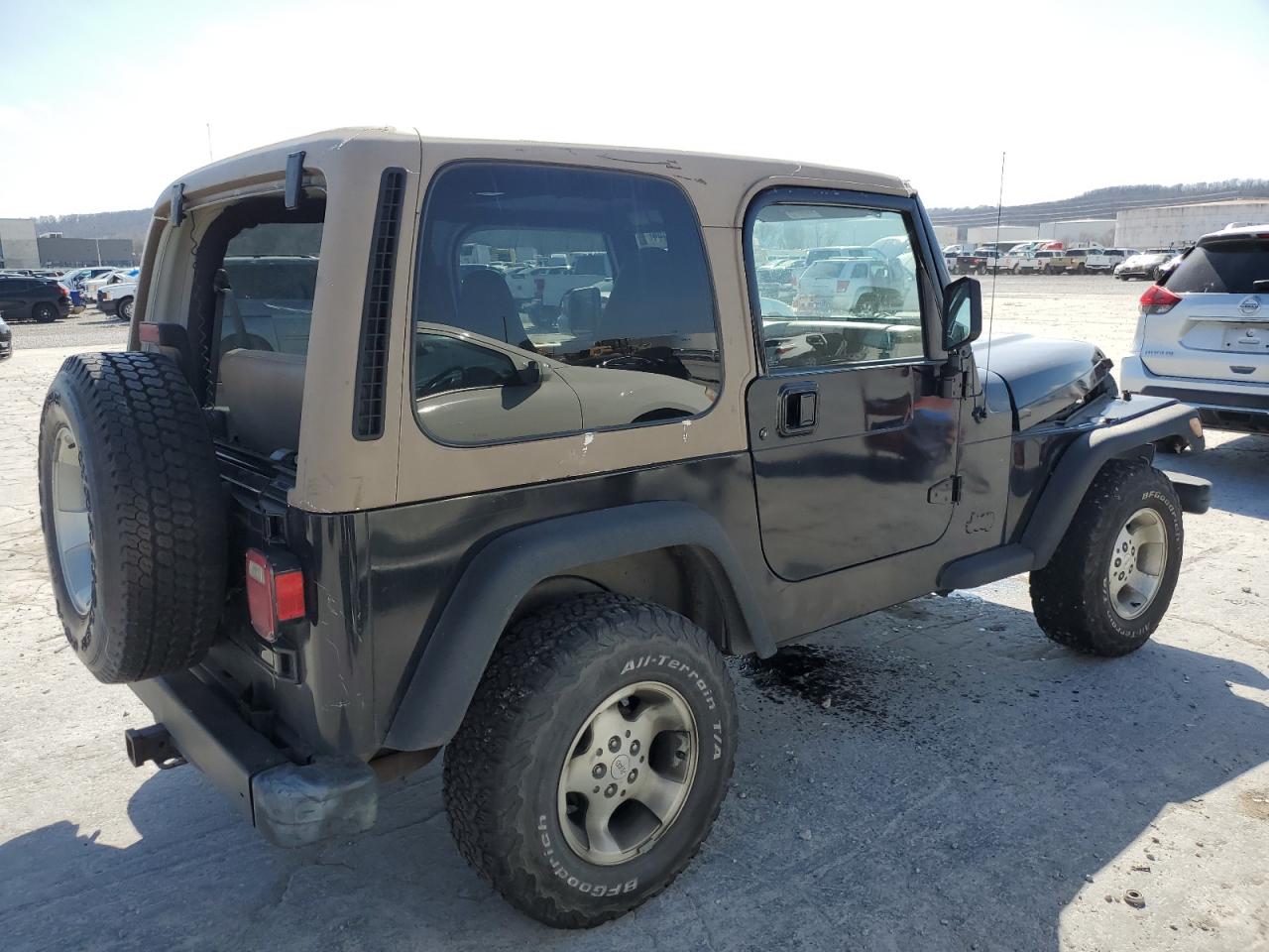 Photo 2 VIN: 1J4FA49S71P305288 - JEEP WRANGLER 