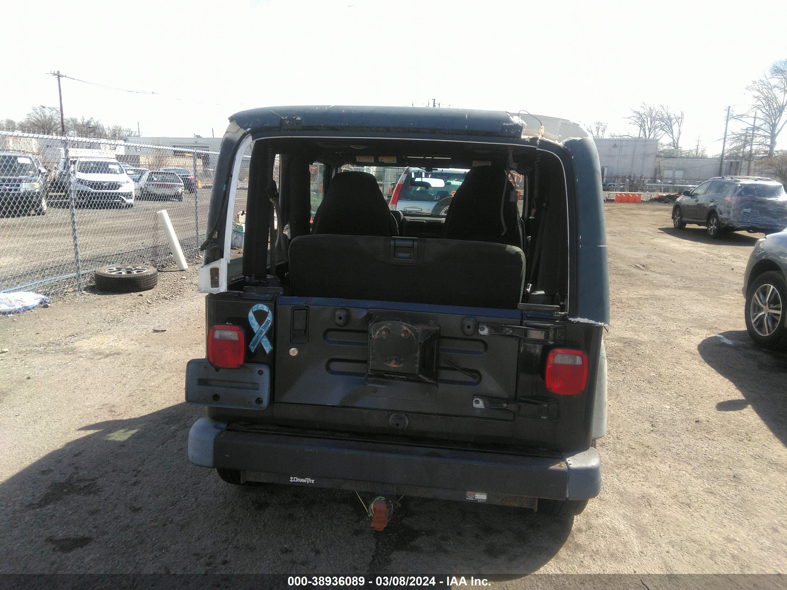 Photo 5 VIN: 1J4FA49S73P303253 - JEEP WRANGLER 