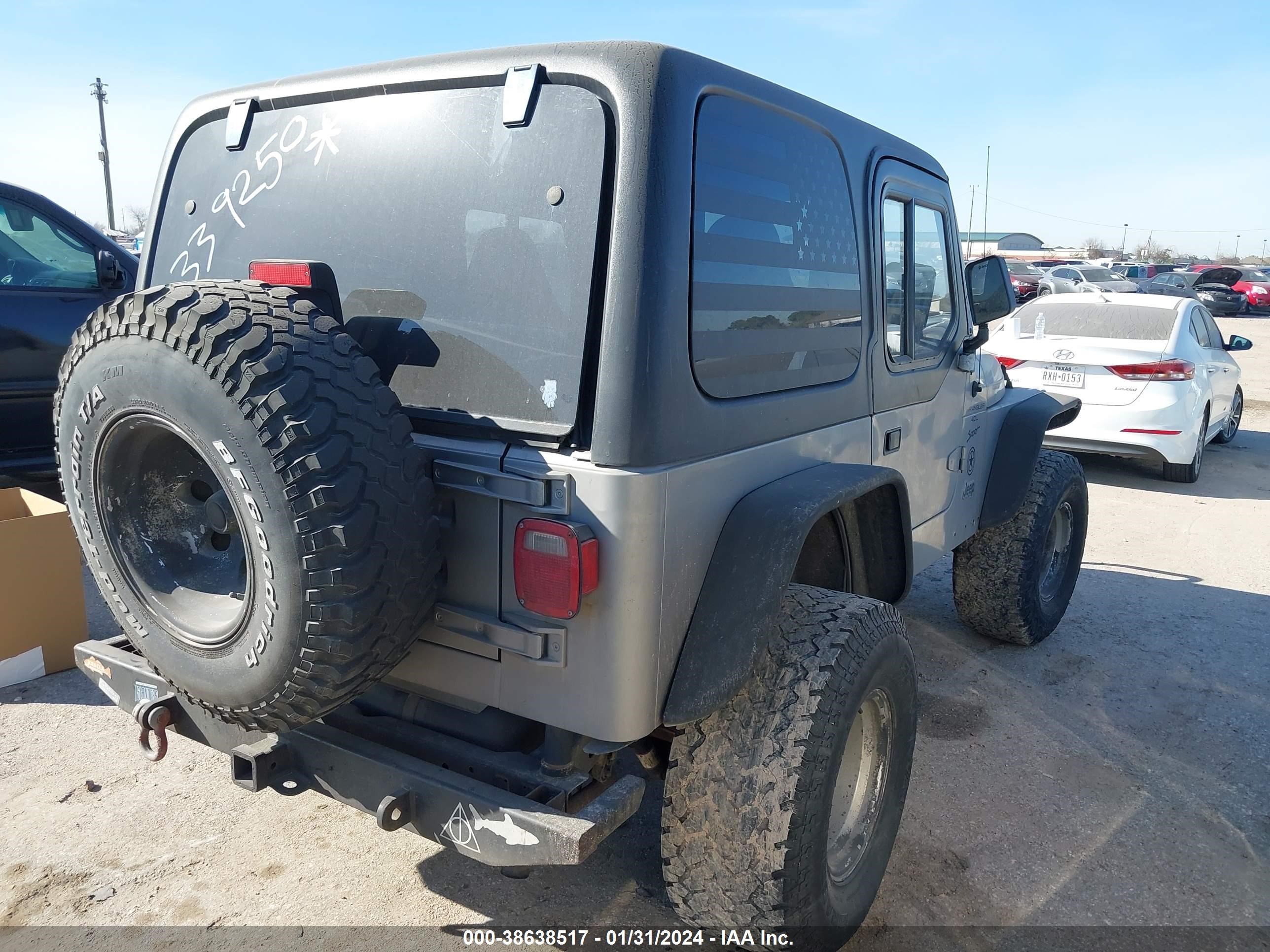 Photo 3 VIN: 1J4FA49S91P339250 - JEEP WRANGLER 