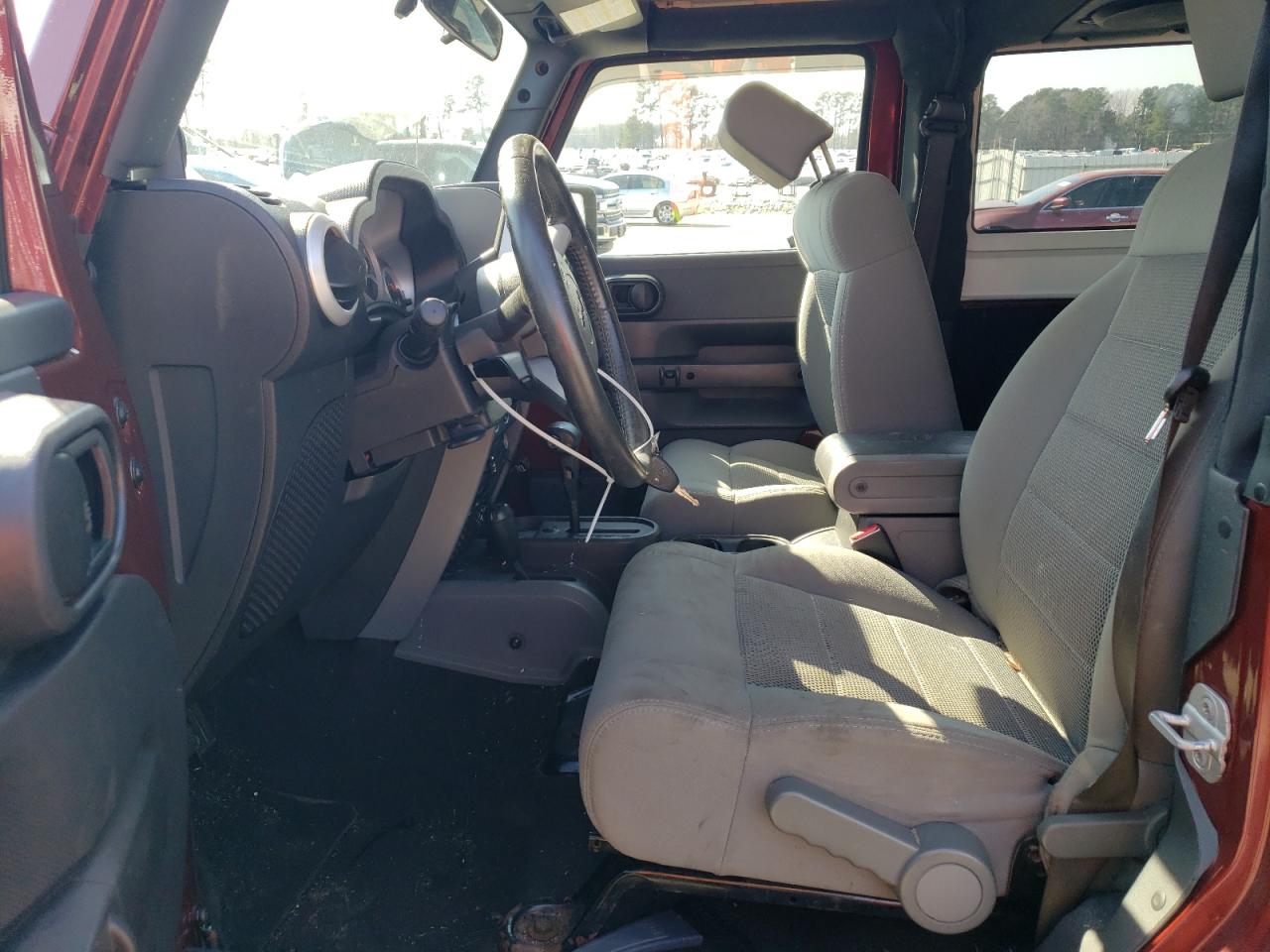 Photo 6 VIN: 1J4FA54129L702012 - JEEP WRANGLER 