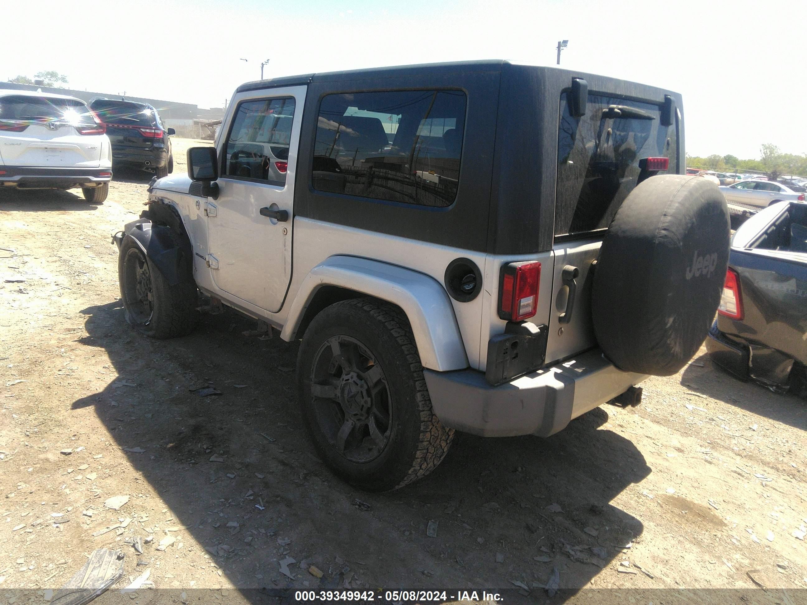 Photo 2 VIN: 1J4FA54157L224195 - JEEP WRANGLER 