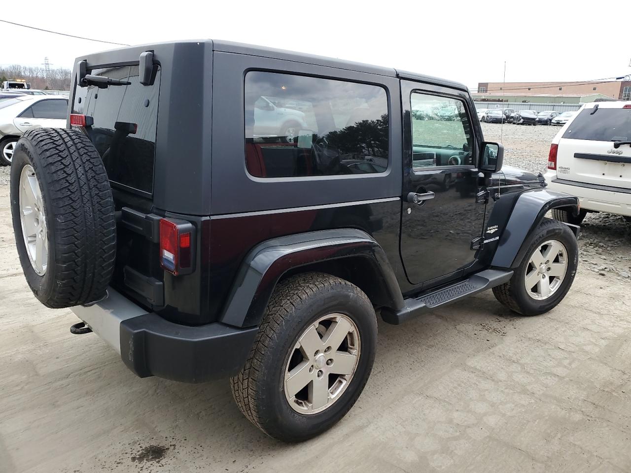 Photo 2 VIN: 1J4FA54158L613016 - JEEP WRANGLER 