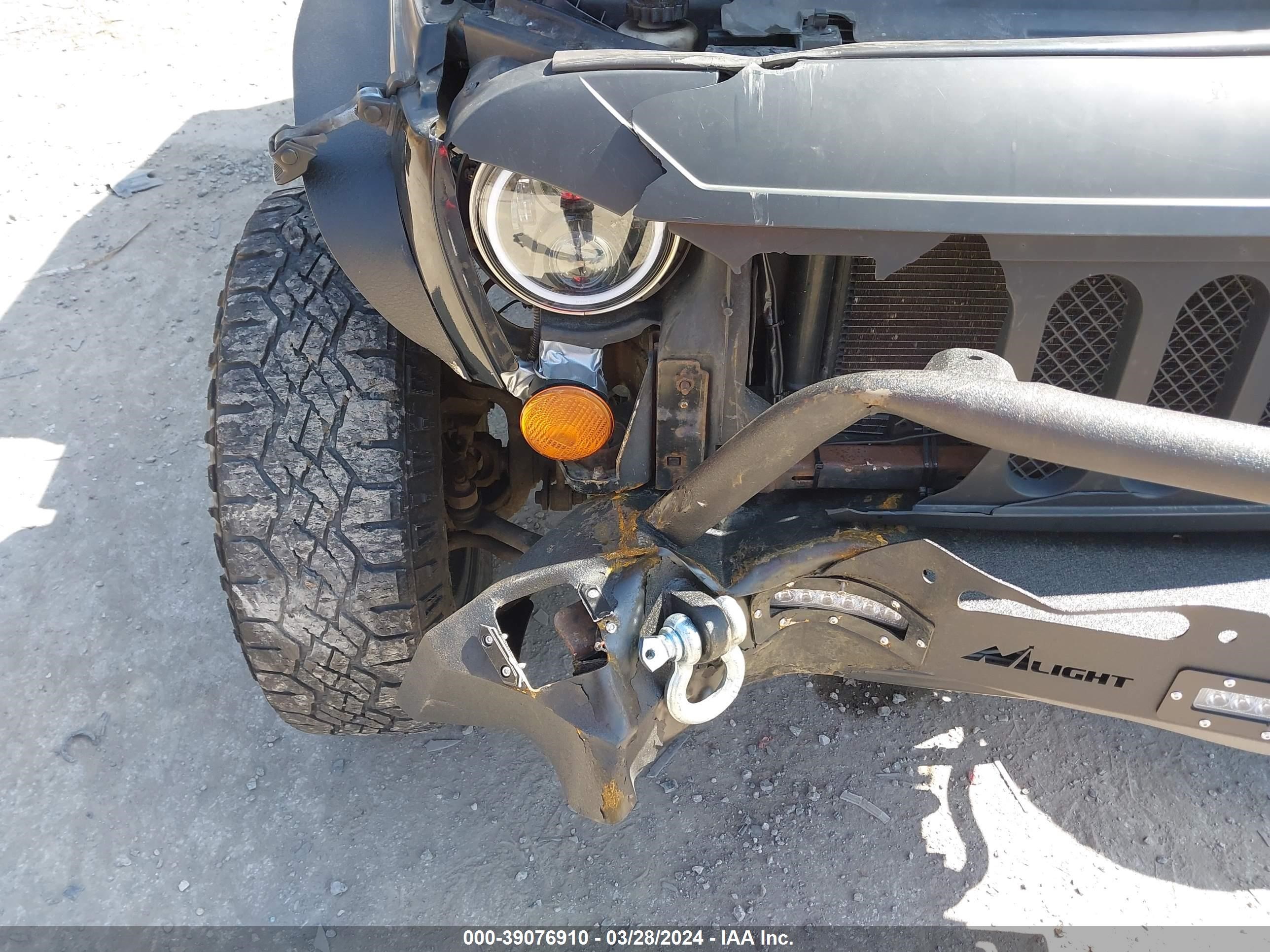 Photo 5 VIN: 1J4FA54167L183544 - JEEP WRANGLER 