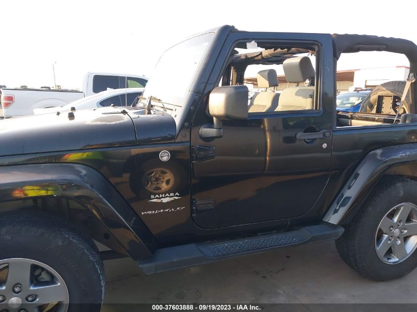 Photo 14 VIN: 1J4FA54198L596964 - JEEP WRANGLER 