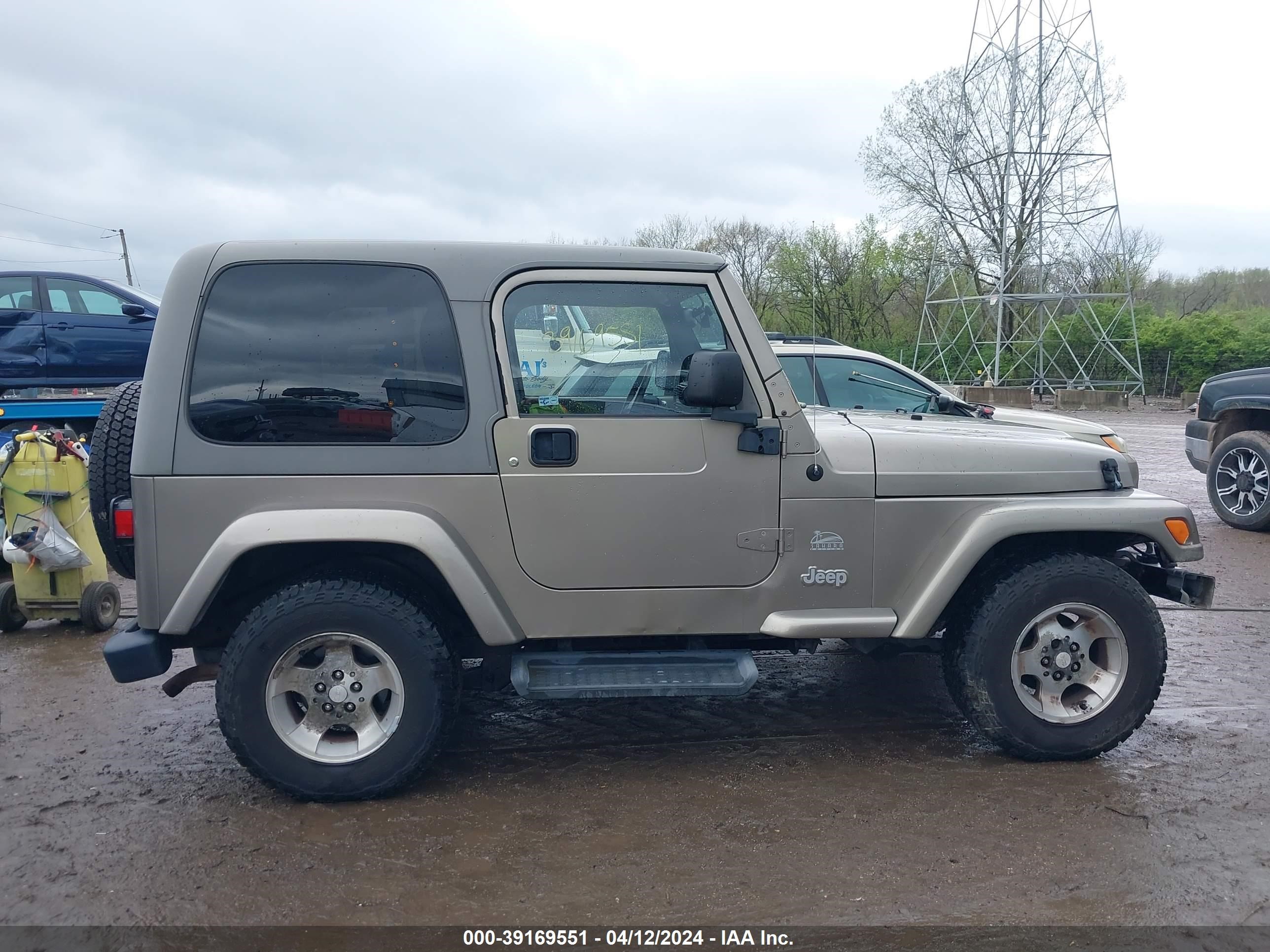 Photo 12 VIN: 1J4FA59S33P349779 - JEEP WRANGLER 