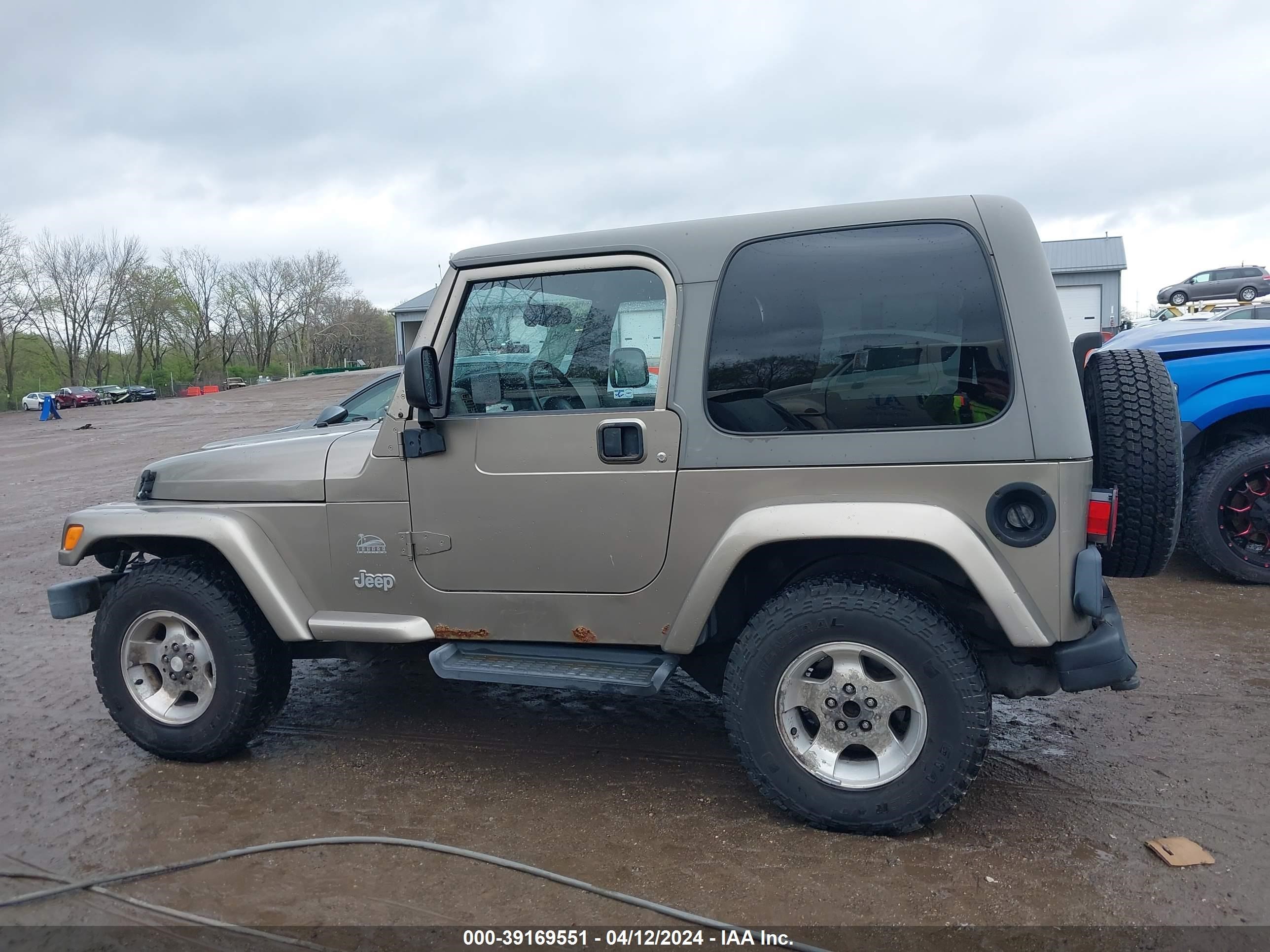 Photo 13 VIN: 1J4FA59S33P349779 - JEEP WRANGLER 