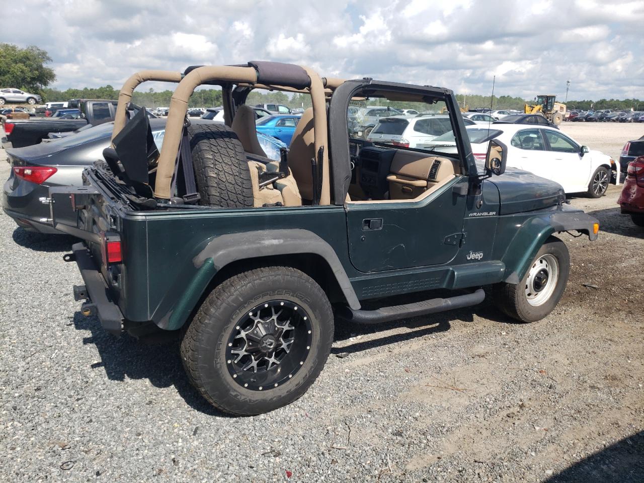 Photo 2 VIN: 1J4FA59S52P718608 - JEEP WRANGLER 