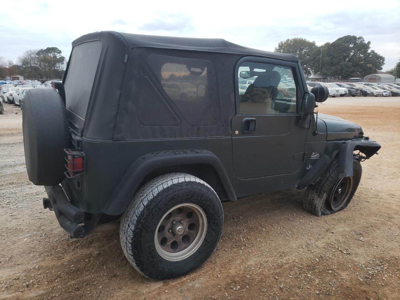 Photo 2 VIN: 1J4FA59S73P376726 - JEEP WRANGLER 