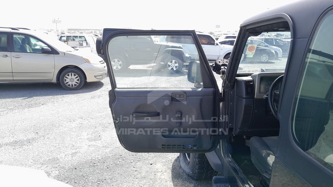 Photo 9 VIN: 1J4FA59SX6P751089 - JEEP WRANGLER 