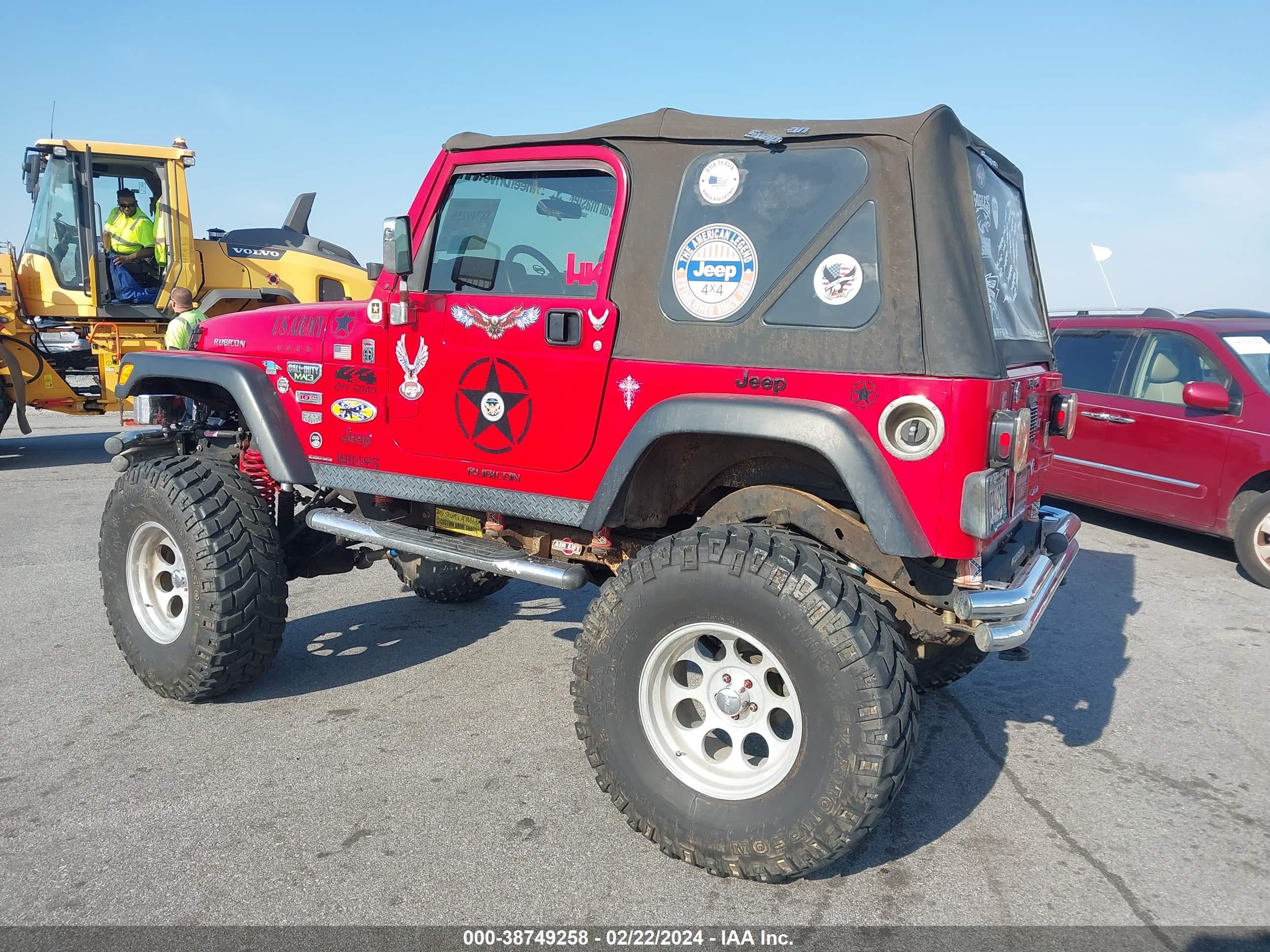 Photo 2 VIN: 1J4FA69SX4P727913 - JEEP WRANGLER 