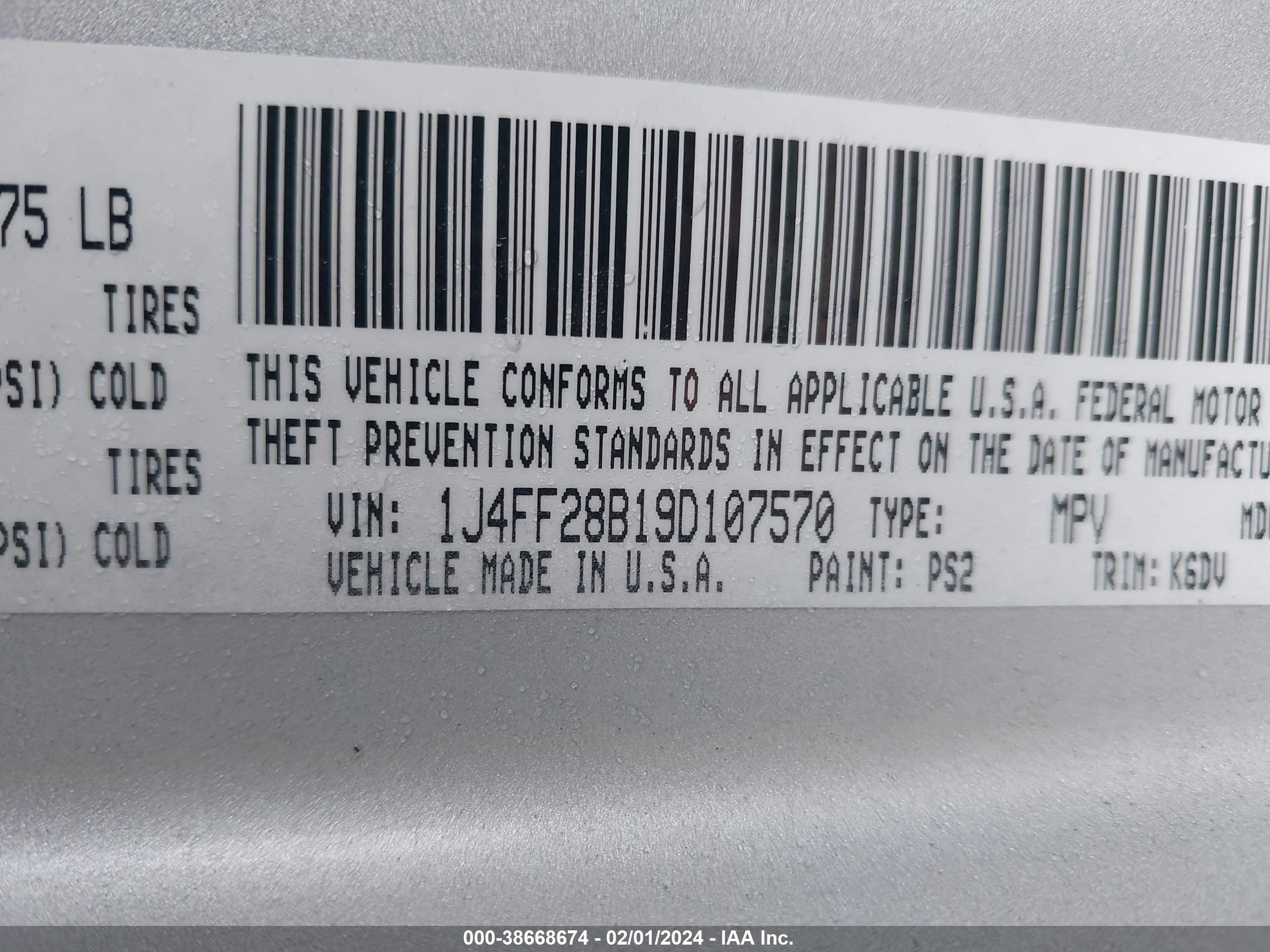 Photo 8 VIN: 1J4FF28B19D107570 - JEEP LIBERTY (PATRIOT) 