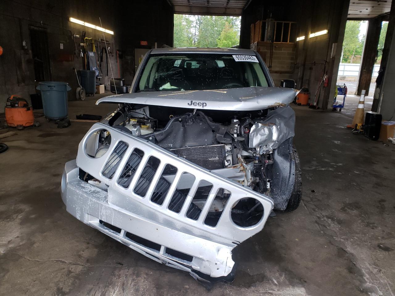 Photo 4 VIN: 1J4FF28B99D176913 - JEEP LIBERTY (PATRIOT) 