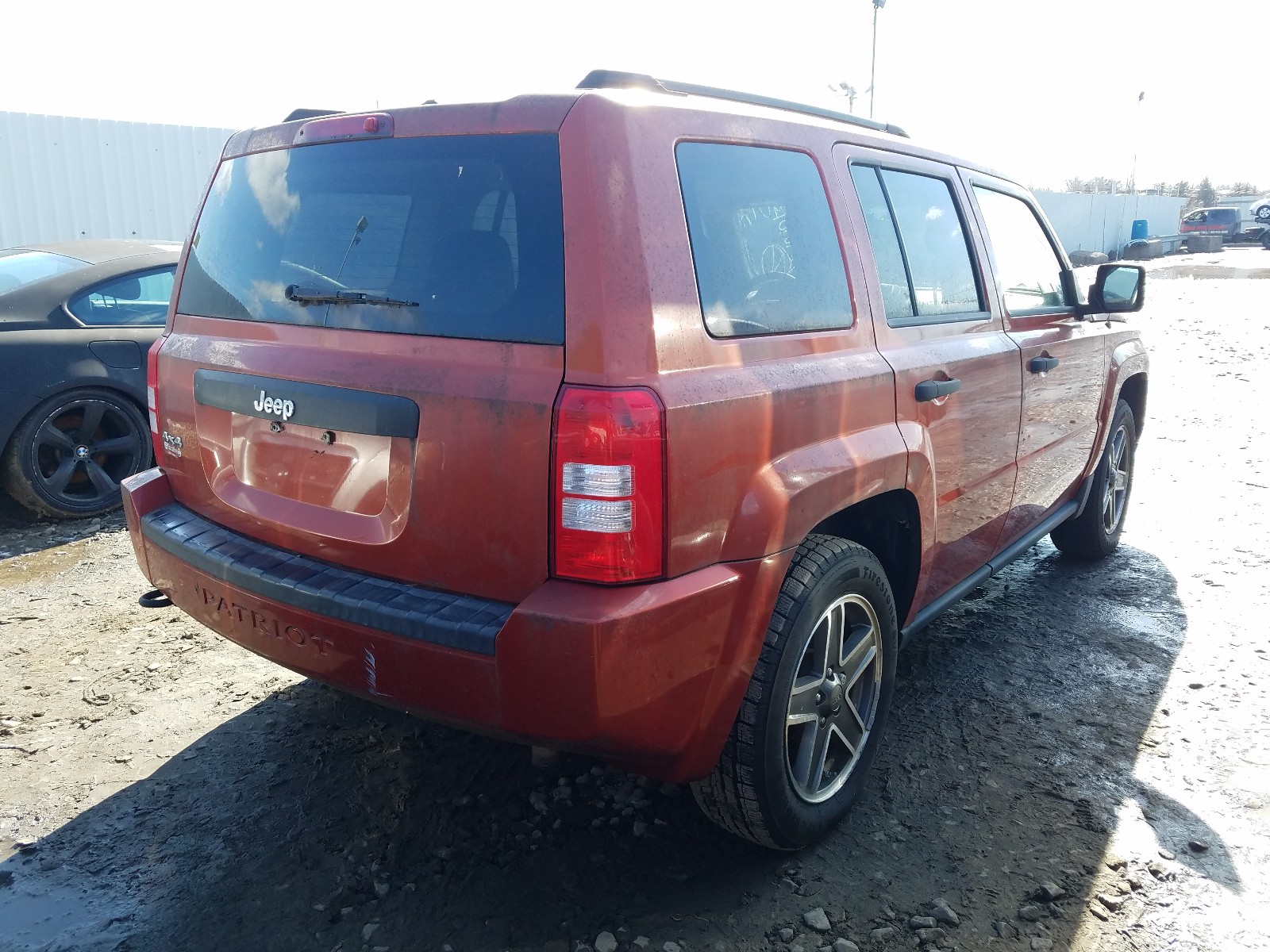 Photo 3 VIN: 1J4FF28B99D220649 - JEEP PATRIOT SP 