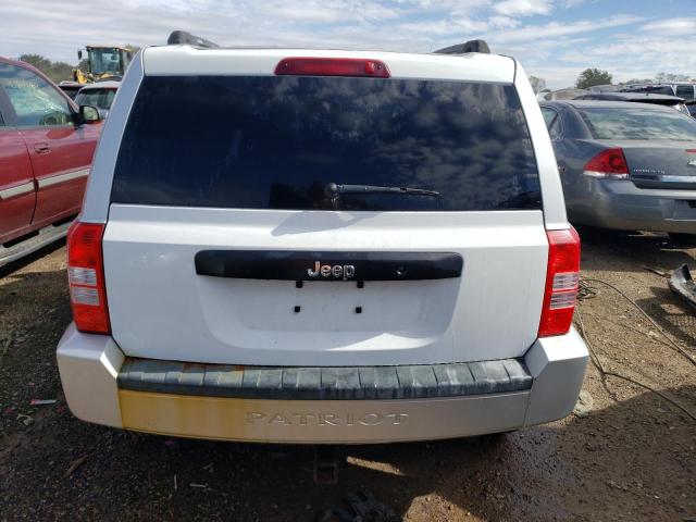 Photo 5 VIN: 1J4FF28BX9D217534 - JEEP PATRIOT SP 