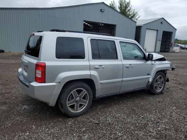 Photo 2 VIN: 1J4FF28BX9D230560 - JEEP PATRIOT SP 