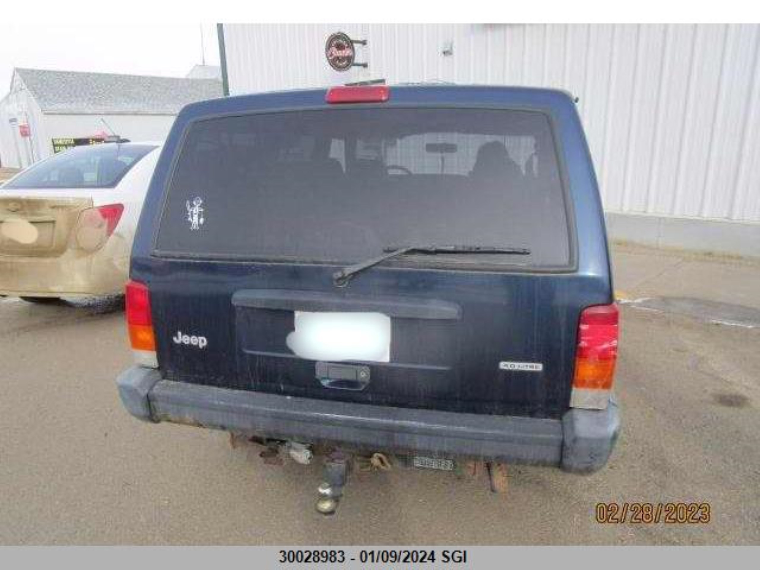 Photo 4 VIN: 1J4FF28S7YL232948 - JEEP CHEROKEE 