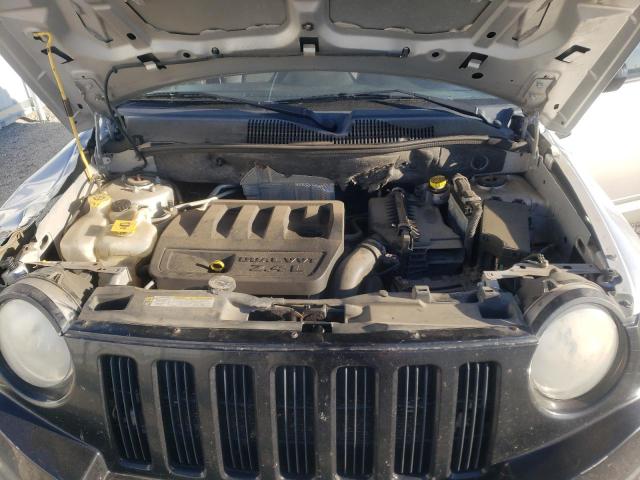 Photo 11 VIN: 1J4FF47B29D226435 - JEEP COMPASS 