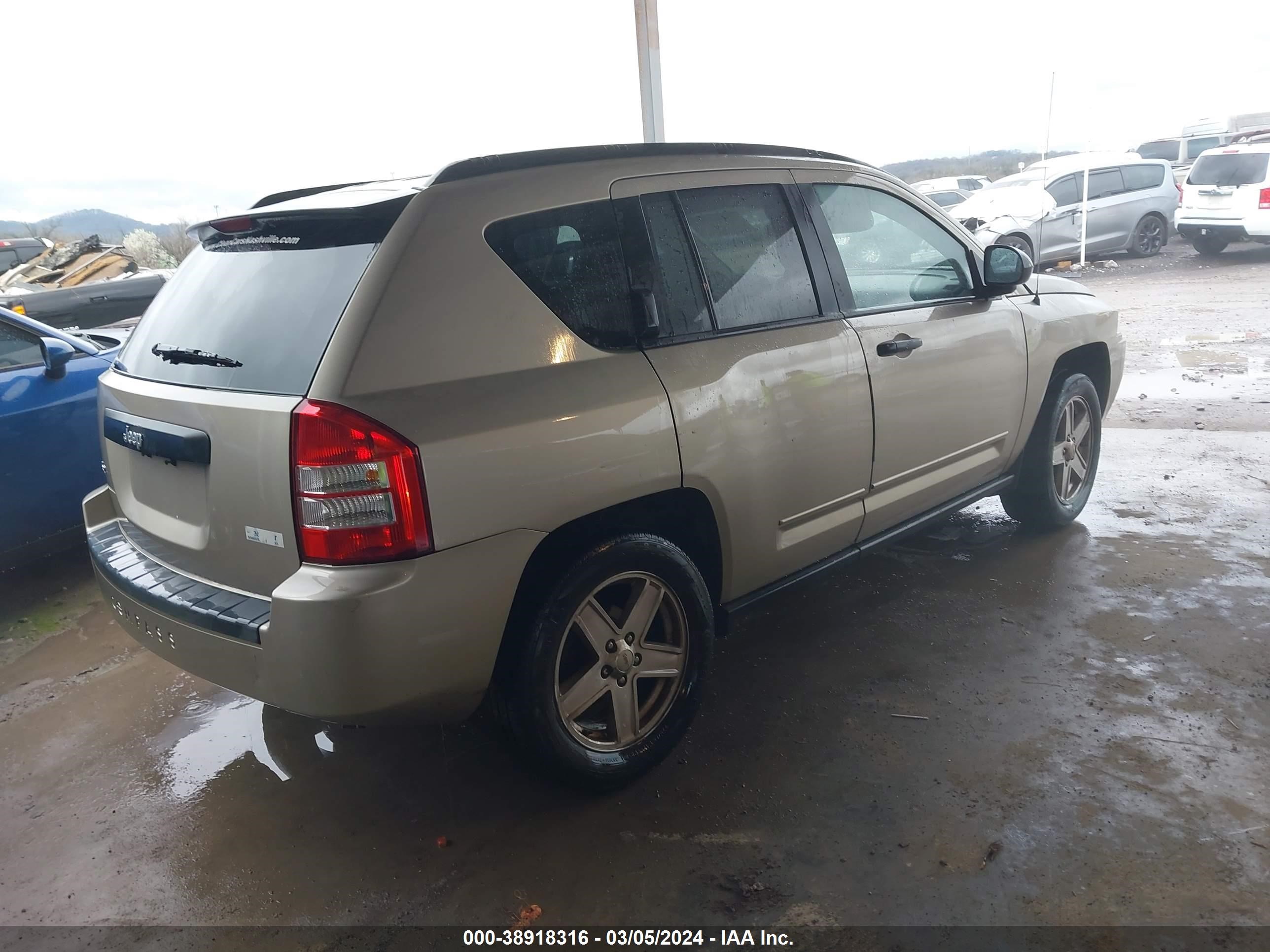 Photo 3 VIN: 1J4FF47B39D205934 - JEEP COMPASS 