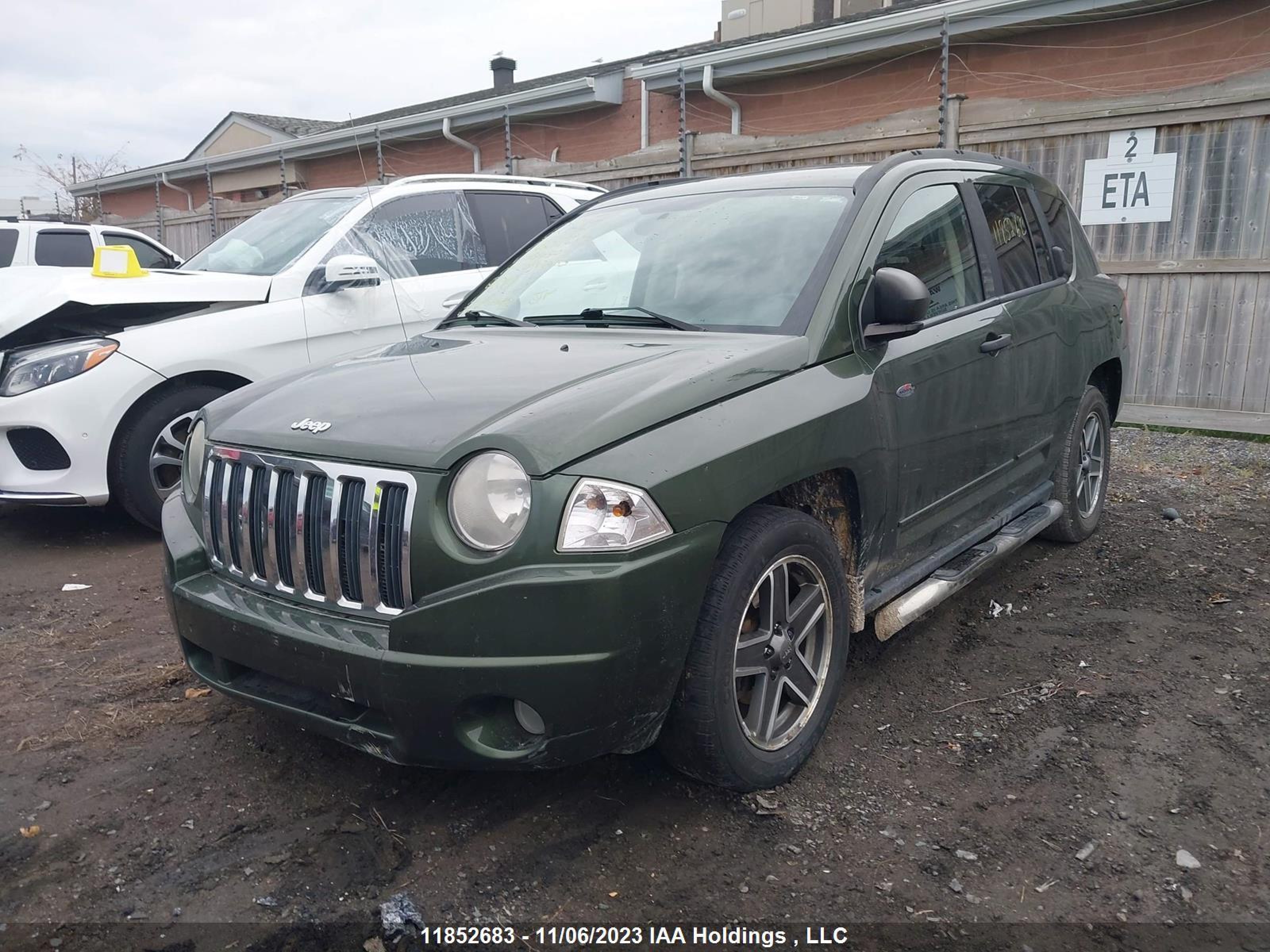 Photo 1 VIN: 1J4FF47BX9D188050 - JEEP COMPASS 