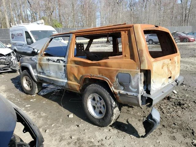 Photo 1 VIN: 1J4FF47S1YL138674 - JEEP CHEROKEE S 