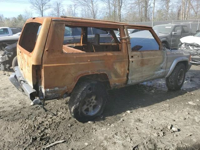 Photo 2 VIN: 1J4FF47S1YL138674 - JEEP CHEROKEE S 