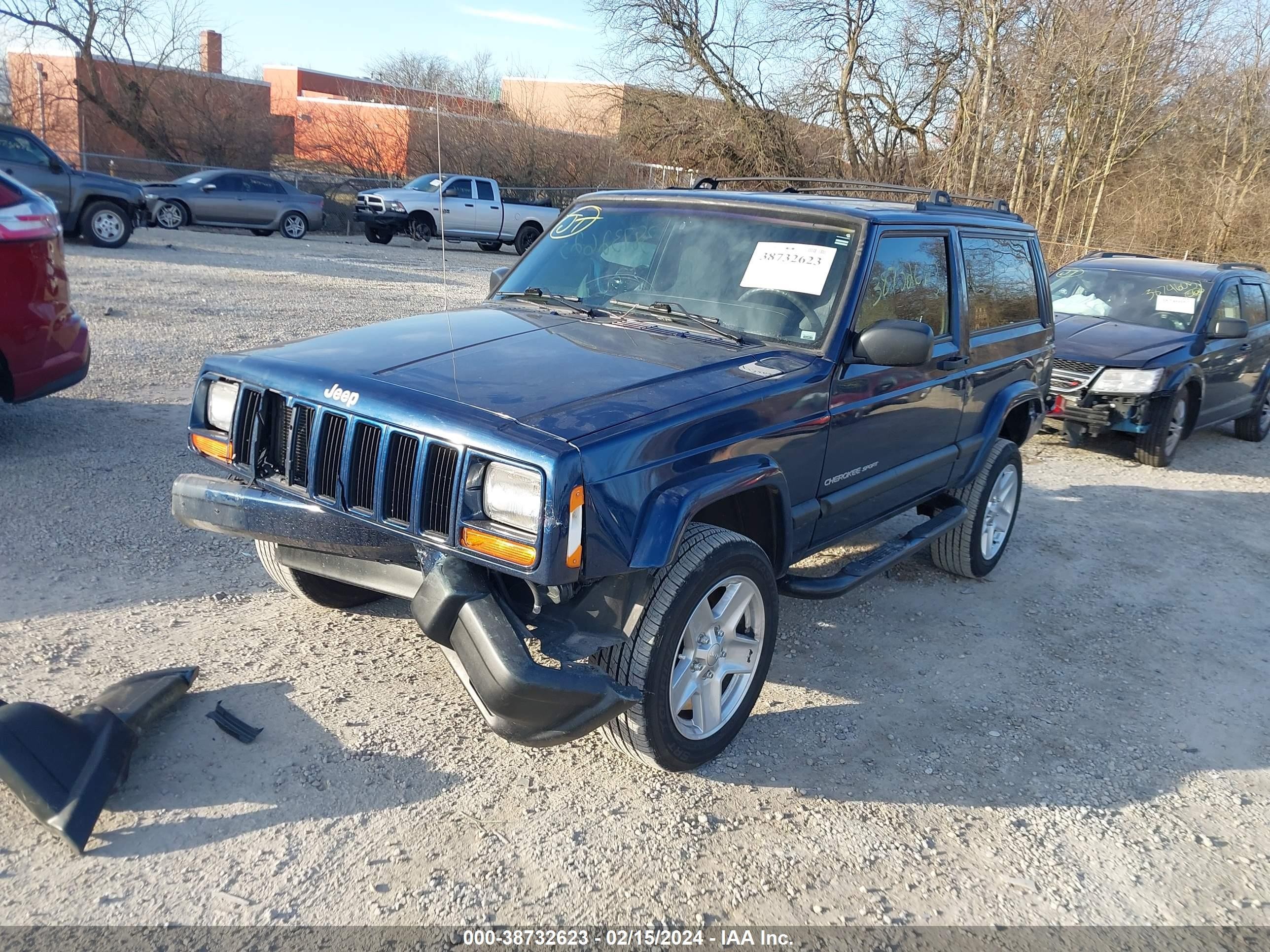 Photo 1 VIN: 1J4FF47S61L558985 - JEEP CHEROKEE 