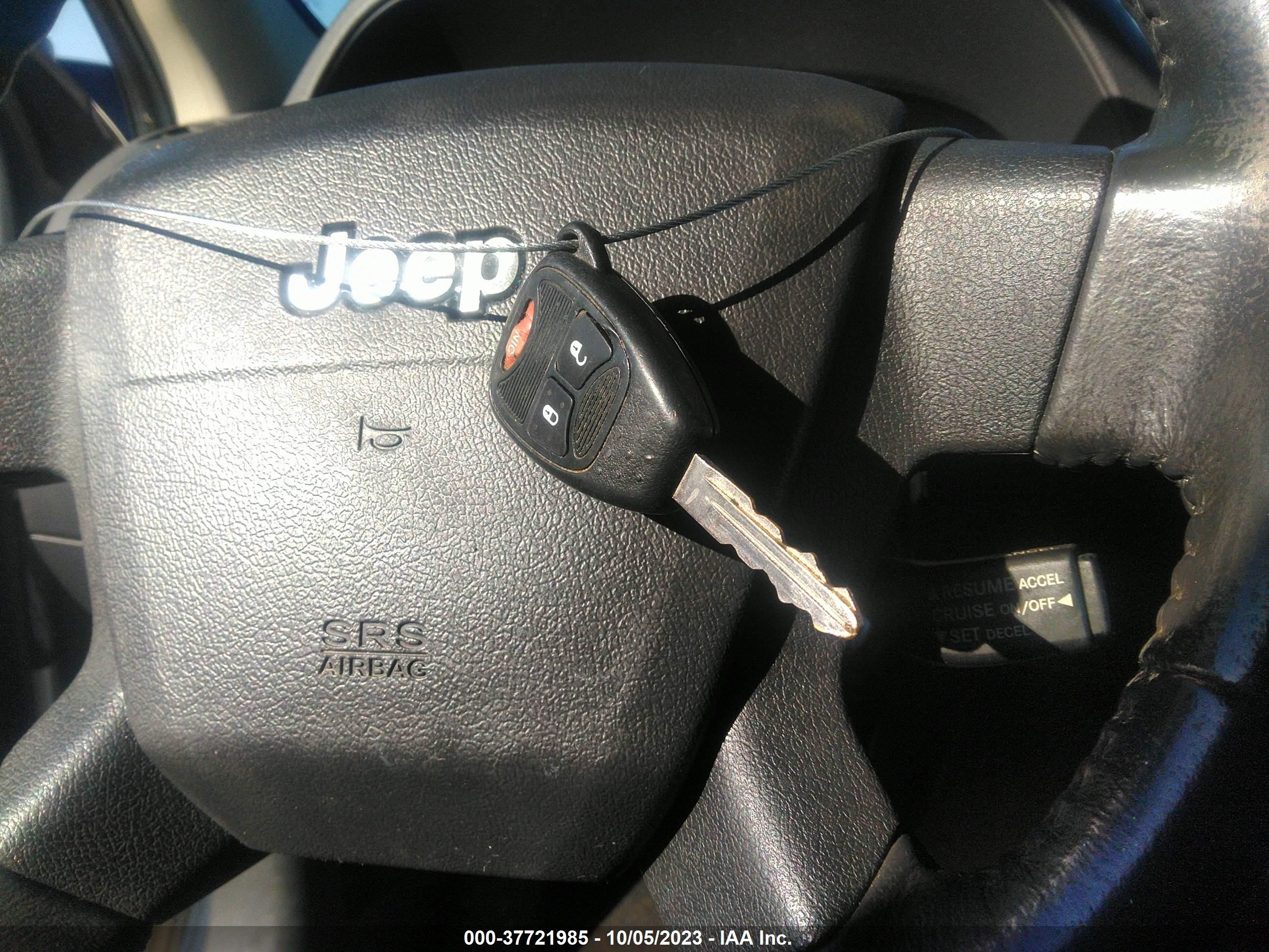 Photo 10 VIN: 1J4FF48B19D217451 - JEEP LIBERTY (PATRIOT) 