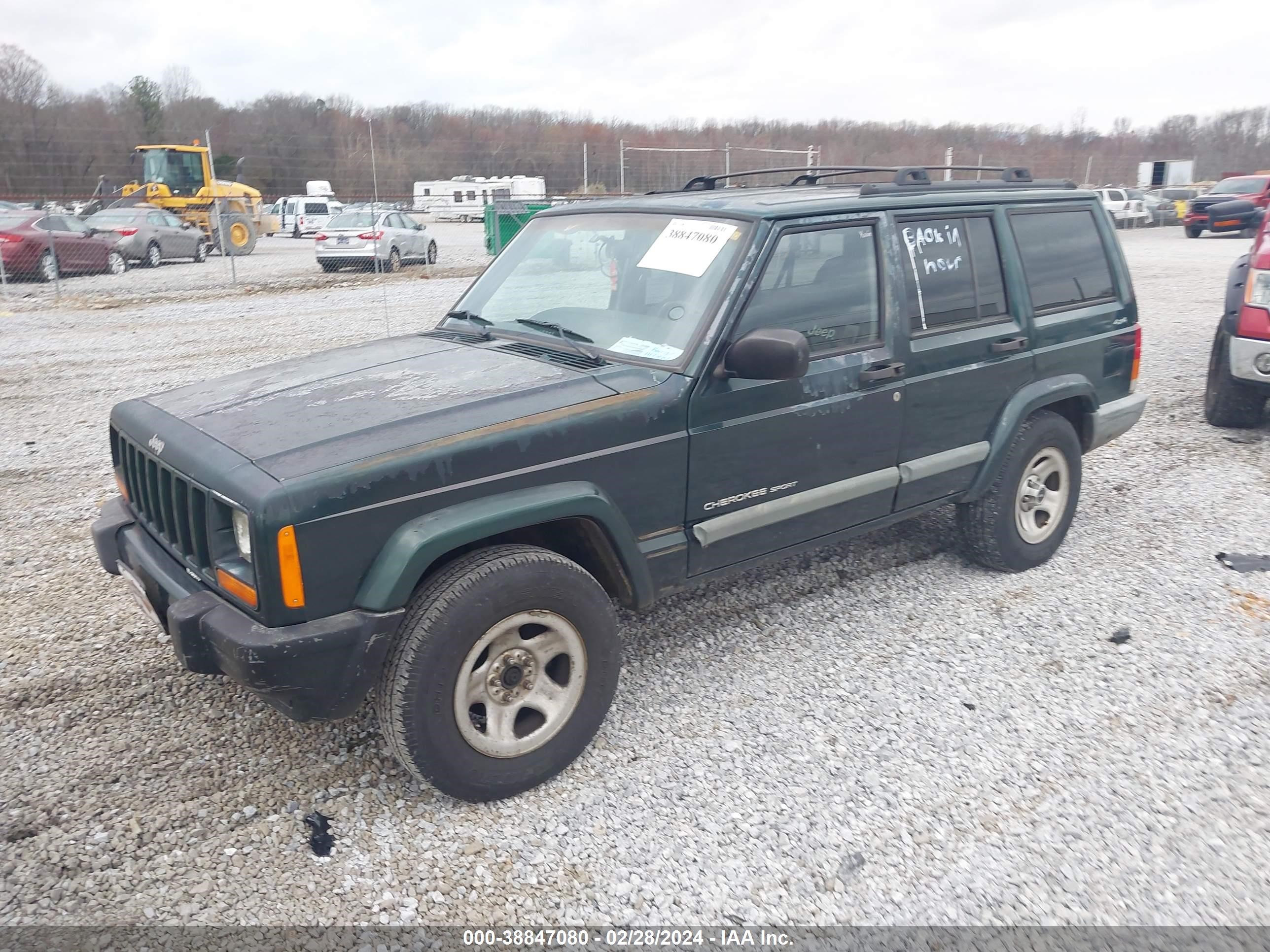 Photo 1 VIN: 1J4FF48S0YL118835 - JEEP CHEROKEE 