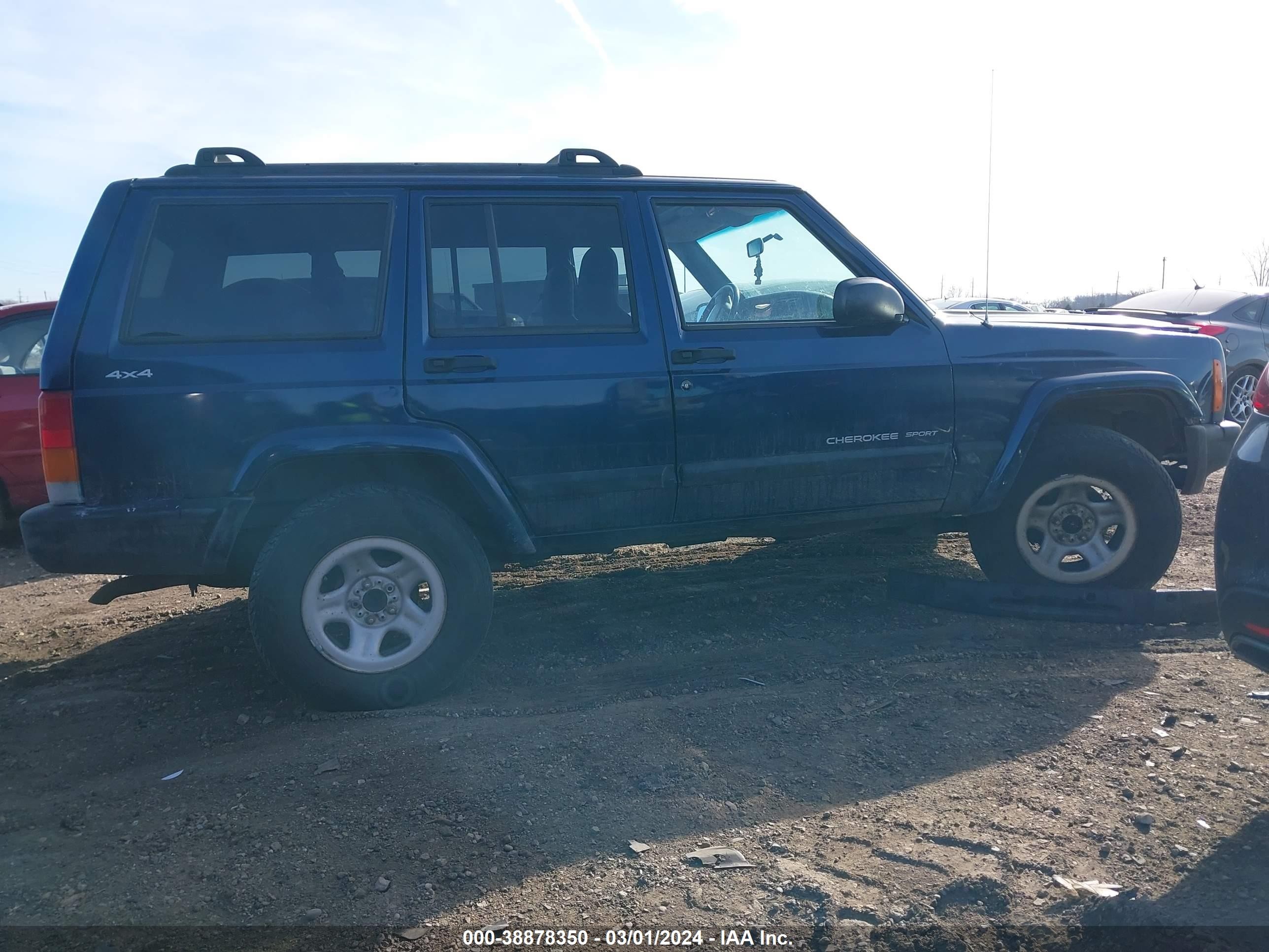 Photo 12 VIN: 1J4FF48S0YL174323 - JEEP CHEROKEE 