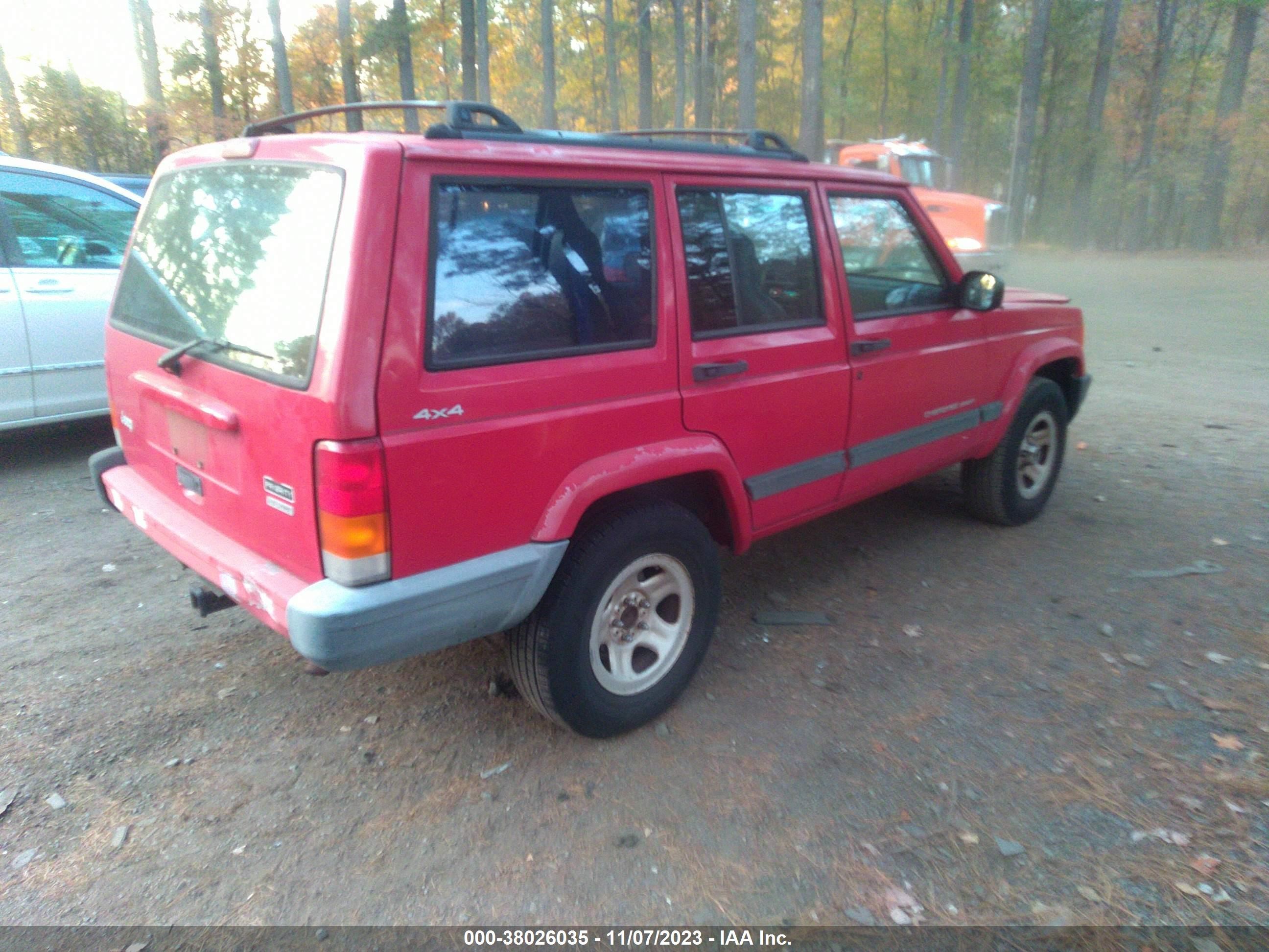 Photo 3 VIN: 1J4FF48S1YL226025 - JEEP CHEROKEE 