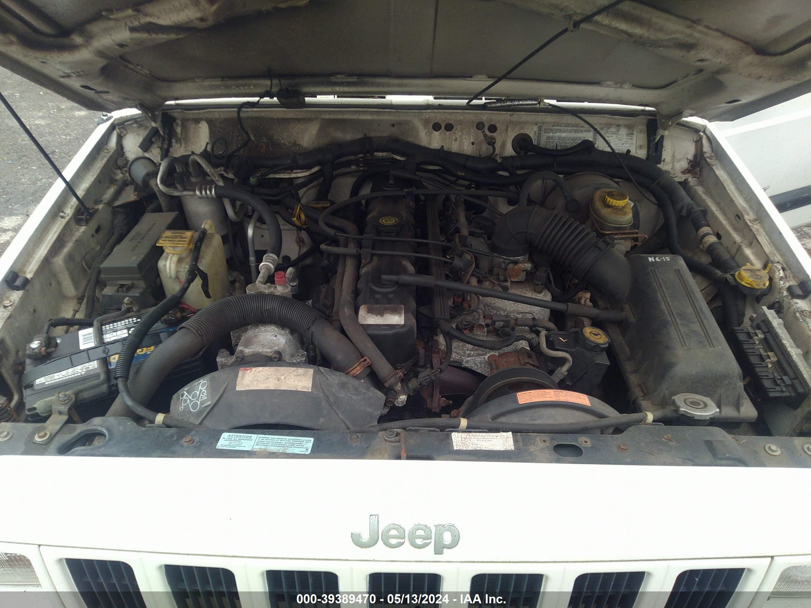 Photo 9 VIN: 1J4FF48S41L579512 - JEEP CHEROKEE 