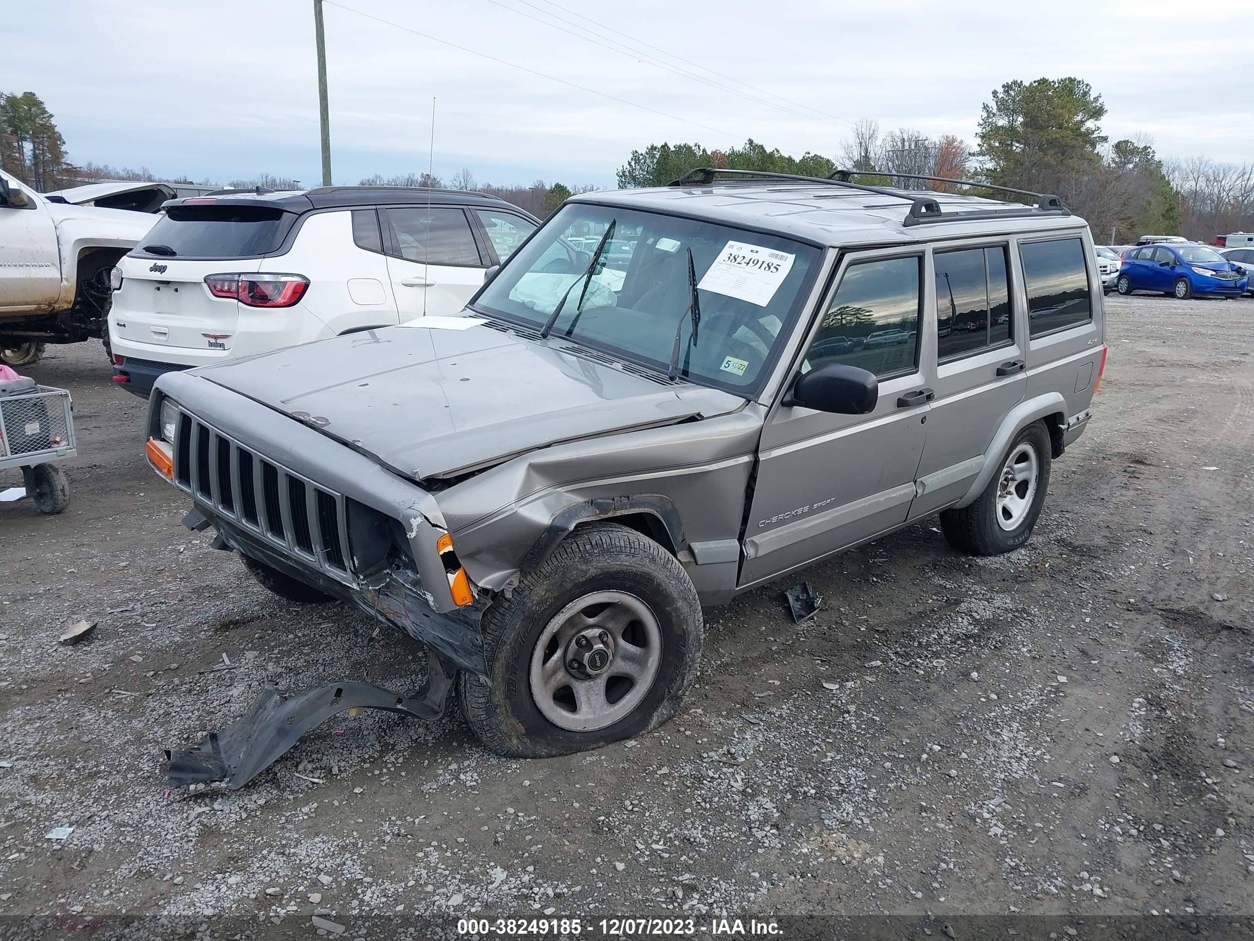 Photo 1 VIN: 1J4FF48S41L586041 - JEEP CHEROKEE 