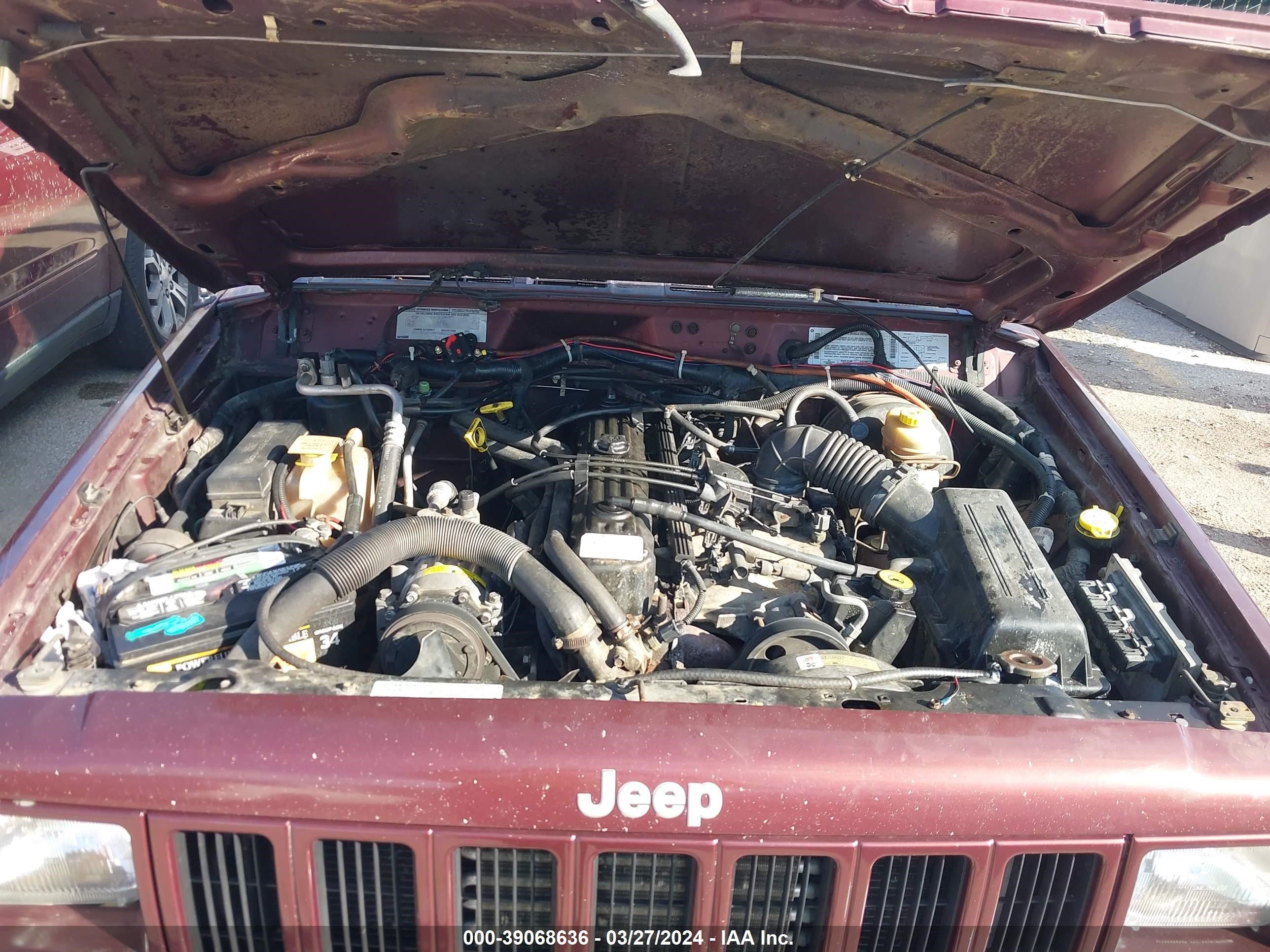 Photo 9 VIN: 1J4FF48S4YL142328 - JEEP CHEROKEE 