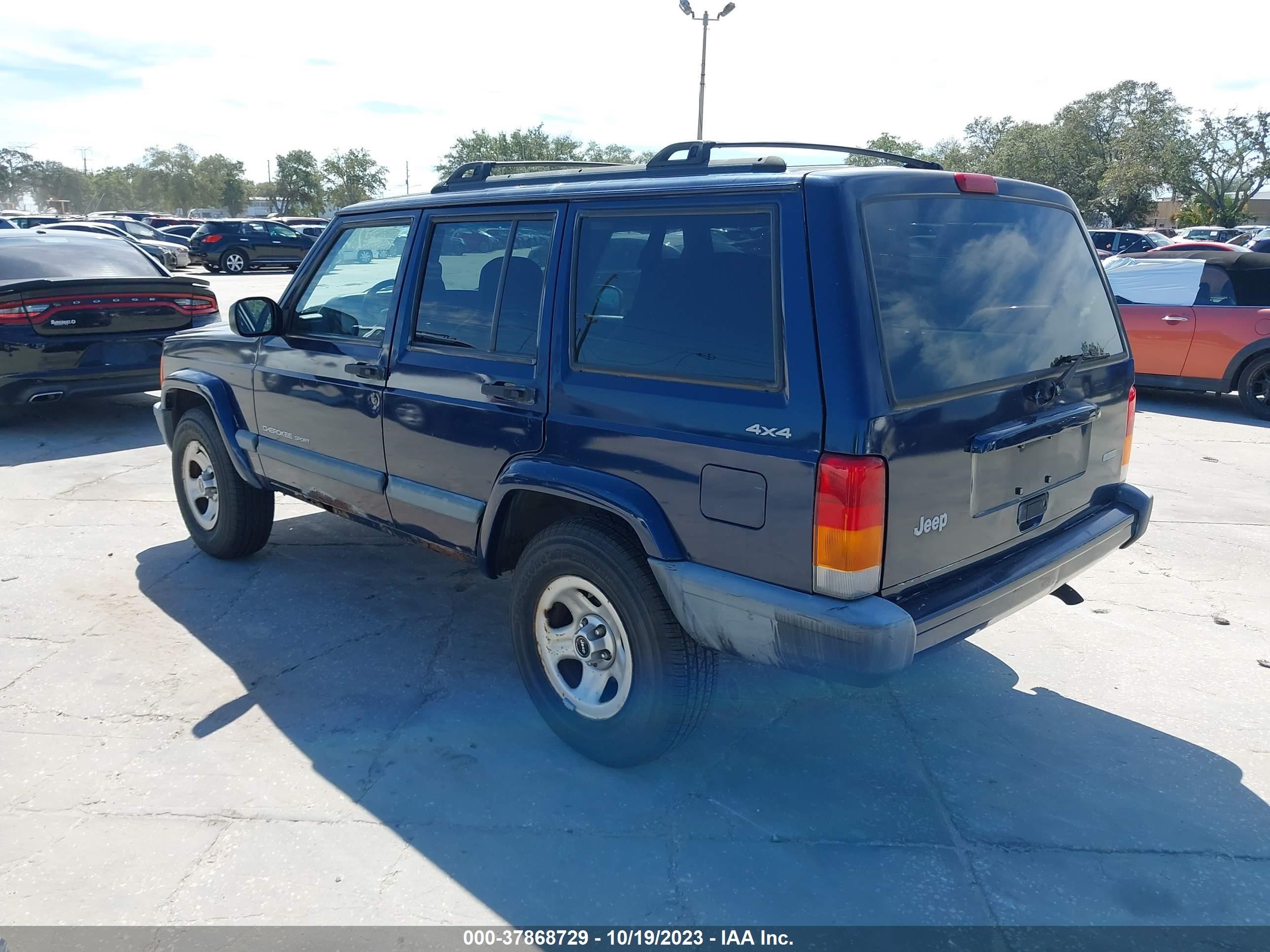 Photo 2 VIN: 1J4FF48S4YL271489 - JEEP CHEROKEE 