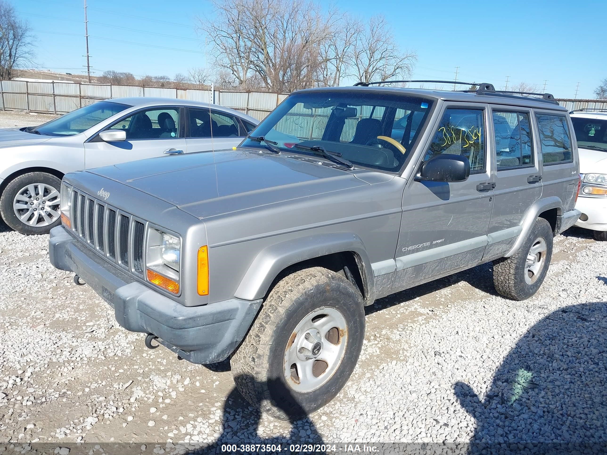 Photo 1 VIN: 1J4FF48S61L538122 - JEEP CHEROKEE 