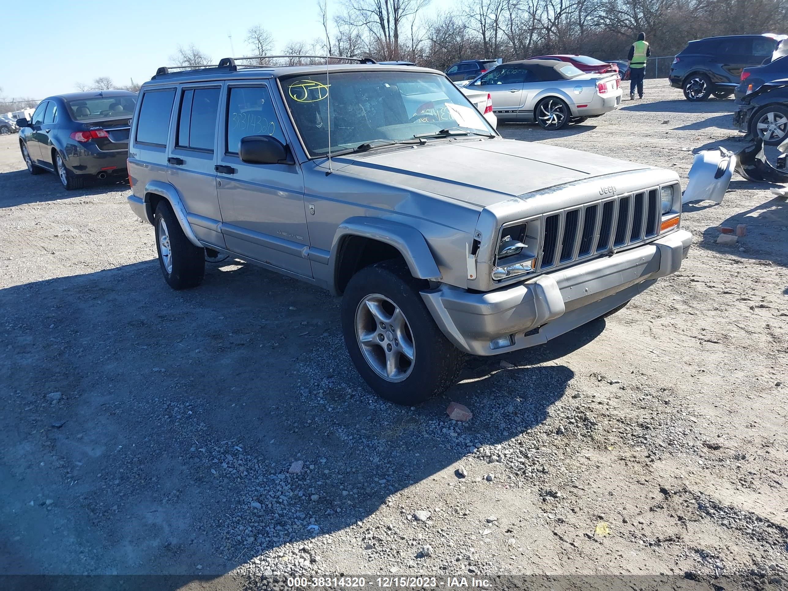 Photo 0 VIN: 1J4FF48S71L600417 - JEEP CHEROKEE 