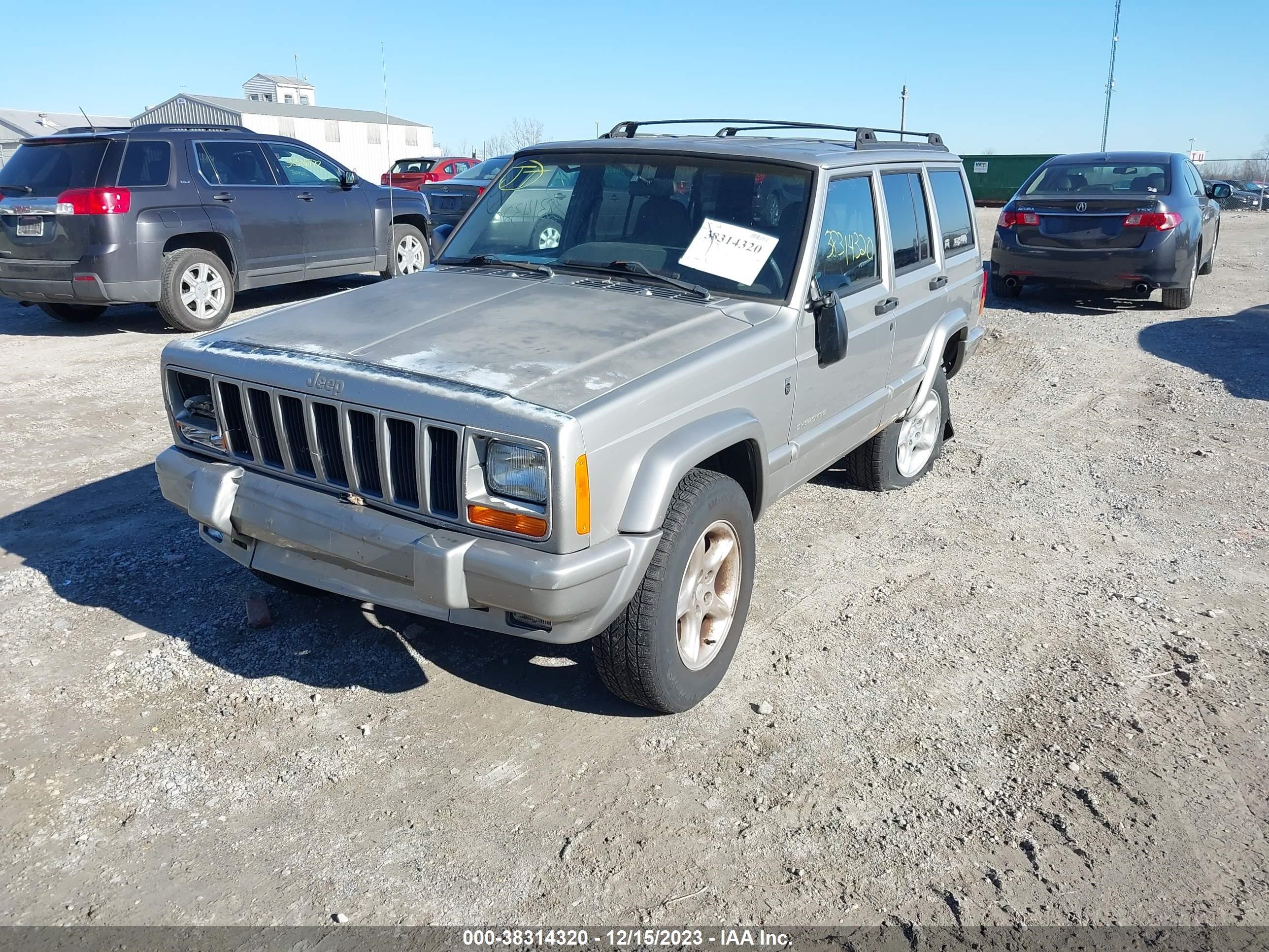 Photo 1 VIN: 1J4FF48S71L600417 - JEEP CHEROKEE 