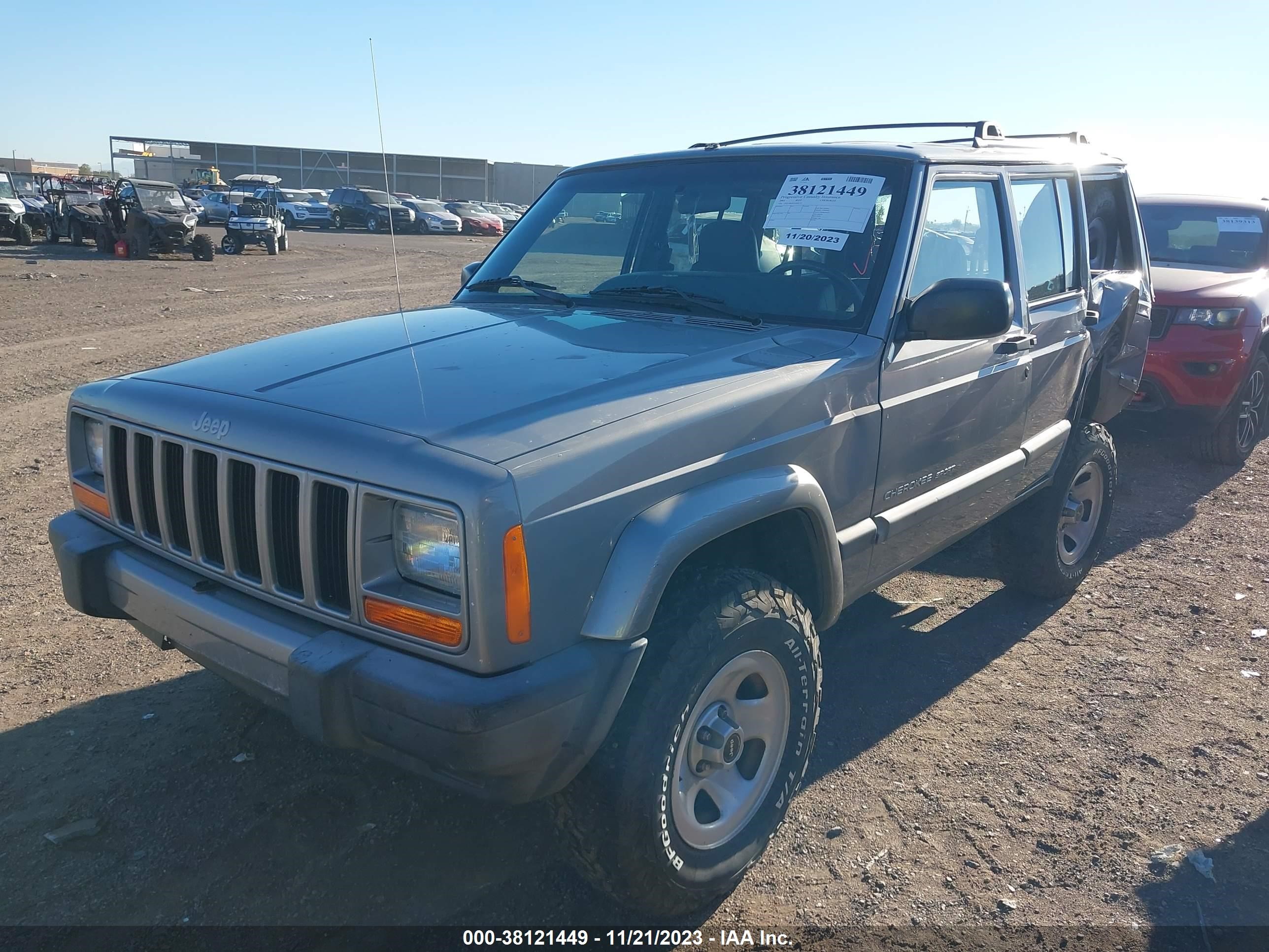 Photo 1 VIN: 1J4FF48S81L624113 - JEEP CHEROKEE 