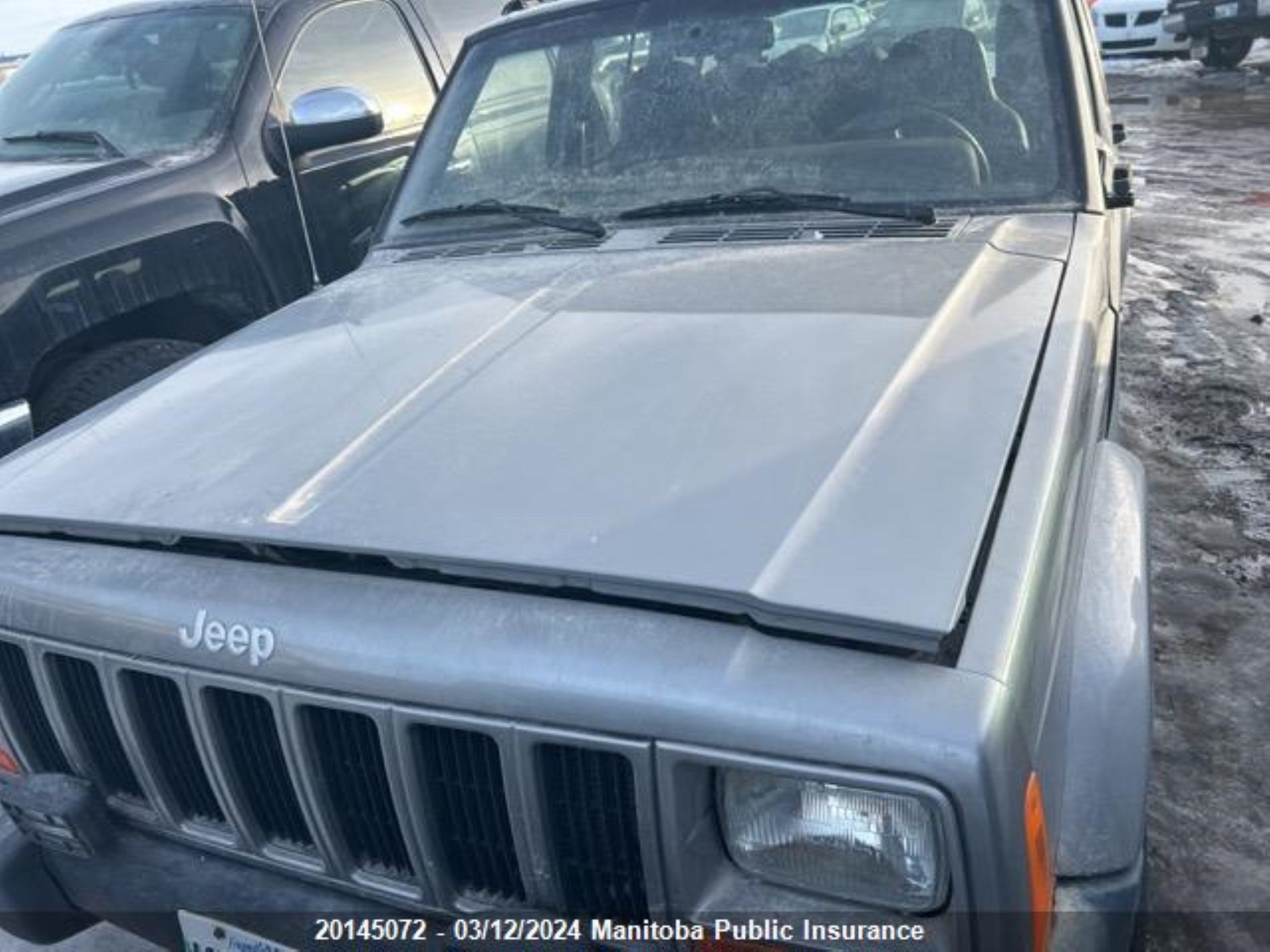 Photo 9 VIN: 1J4FF48SXYL155066 - JEEP CHEROKEE 