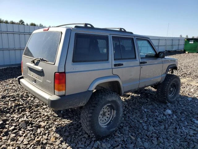 Photo 2 VIN: 1J4FF48SXYL200331 - JEEP CHEROKEE S 