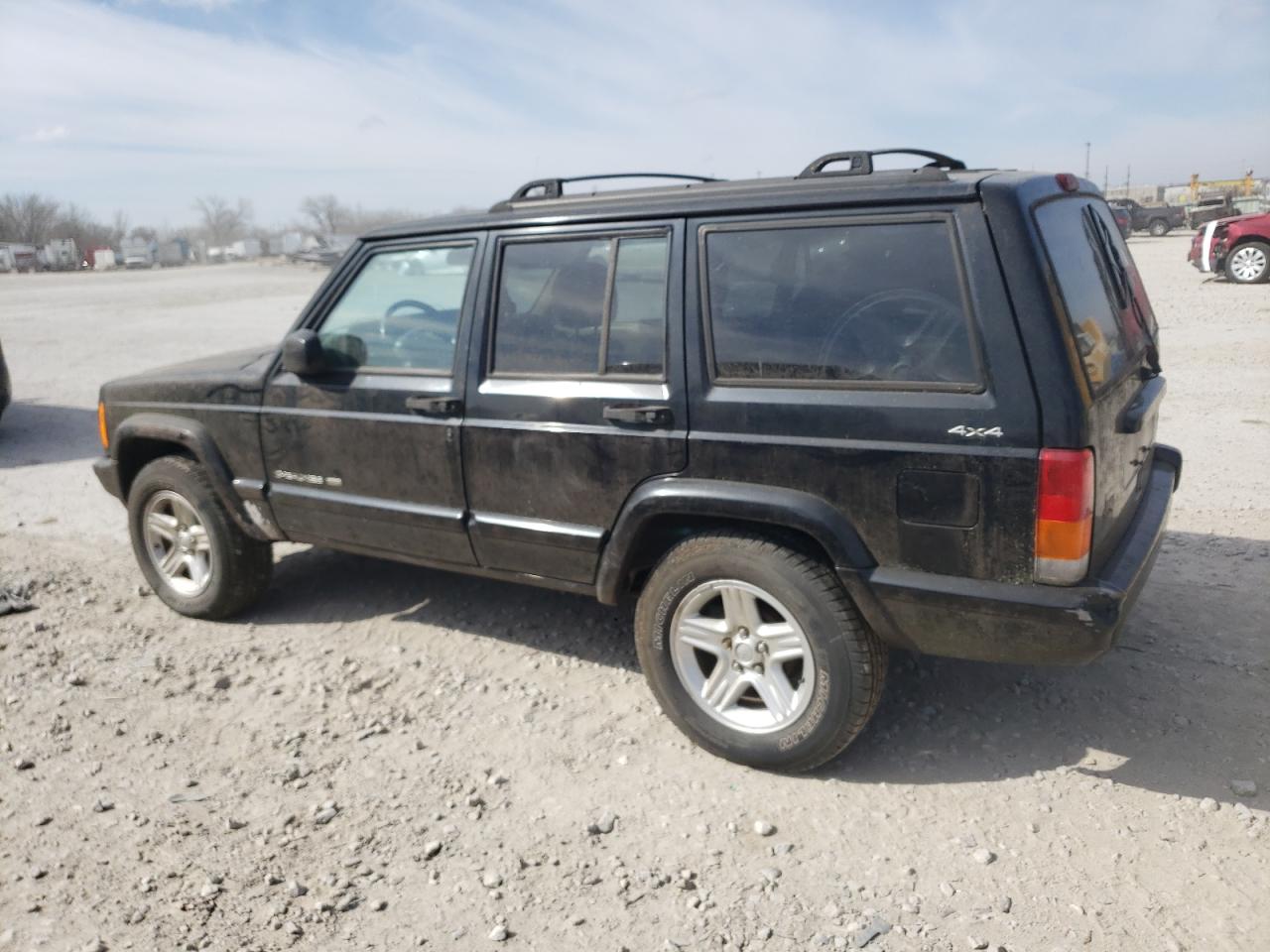 Photo 1 VIN: 1J4FF58S21L610827 - JEEP CHEROKEE 